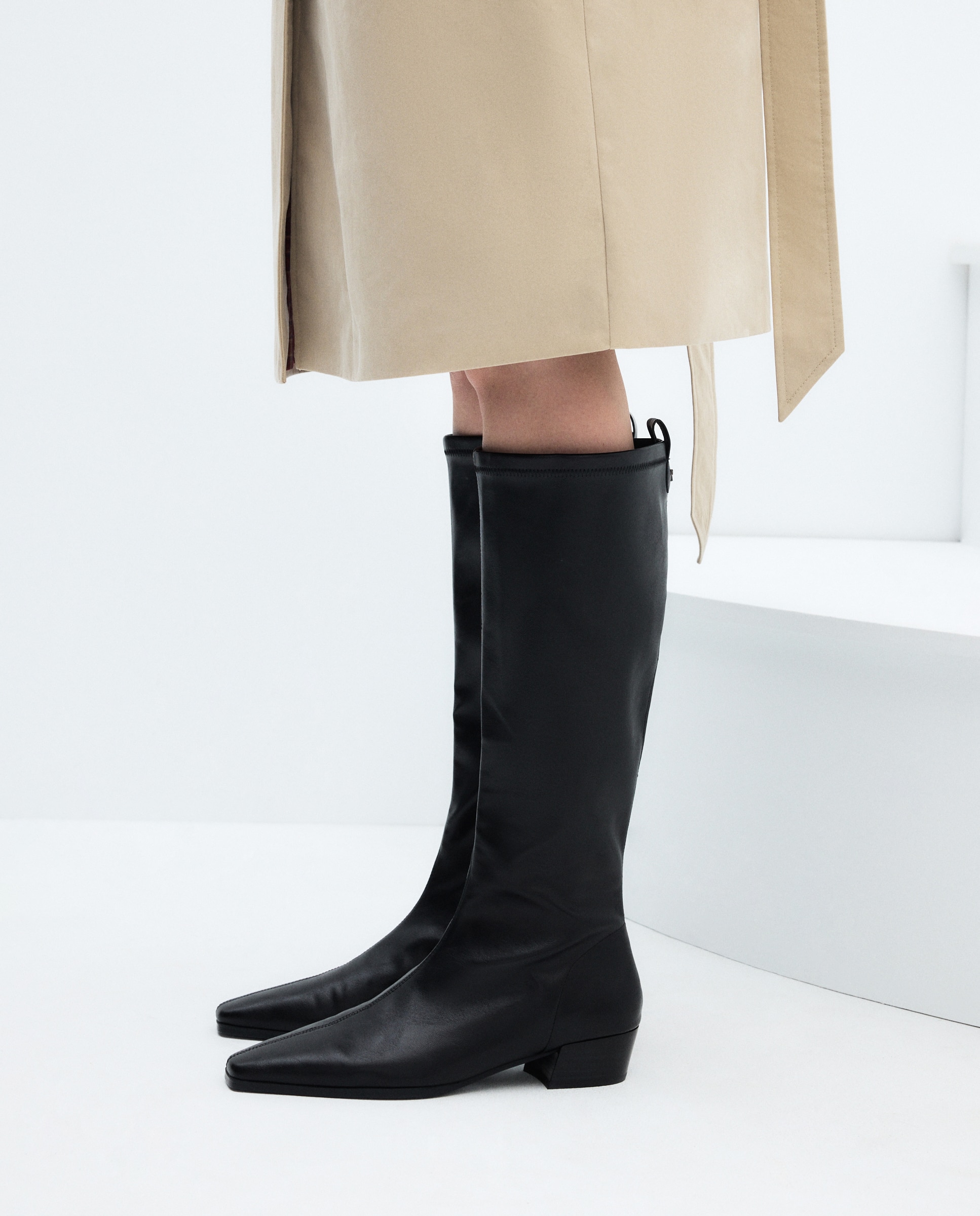 Botas Rasas Elásticas Preto-6