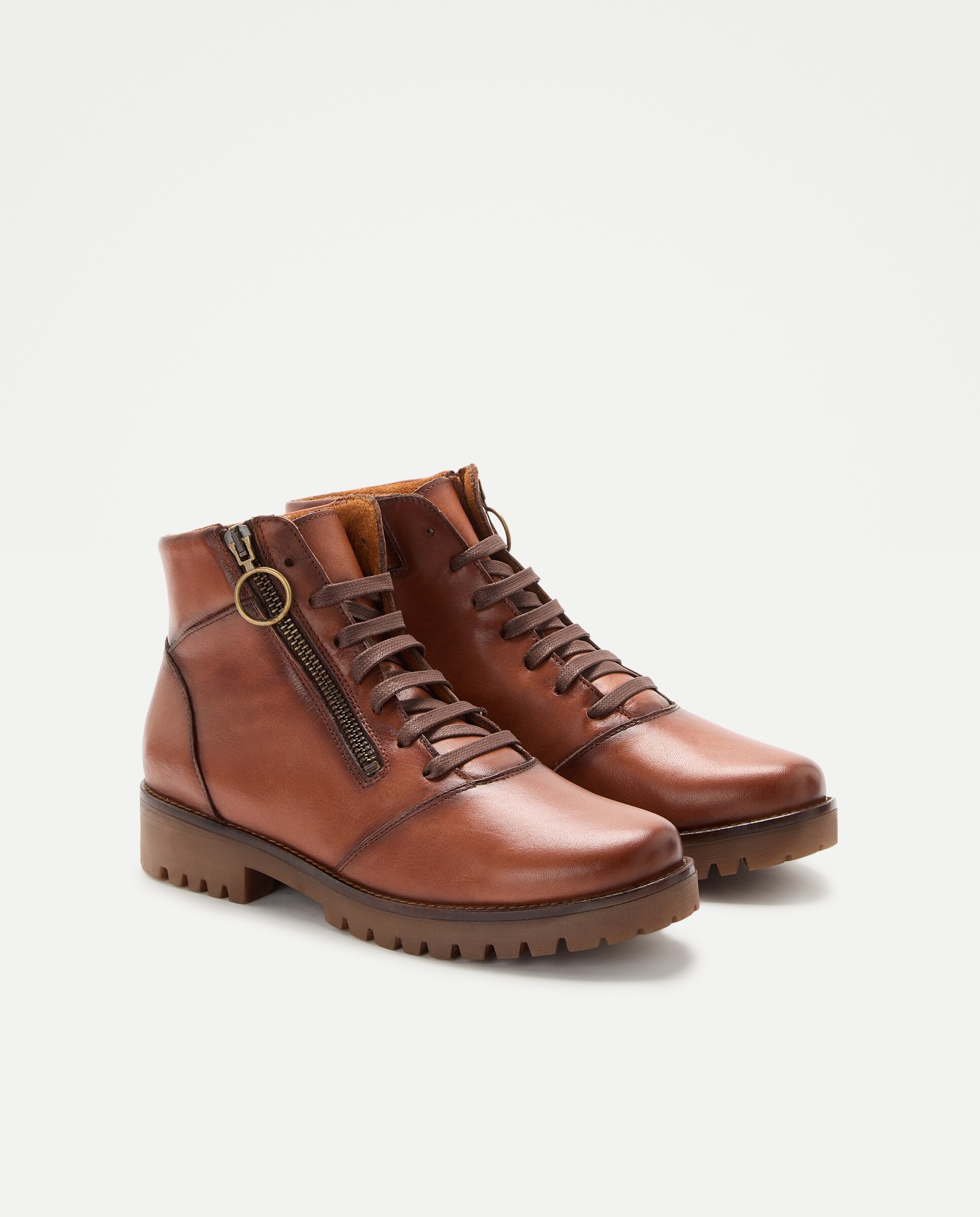 Botins Rasos com Atacadores e Fecho de Correr 730 Camel-2