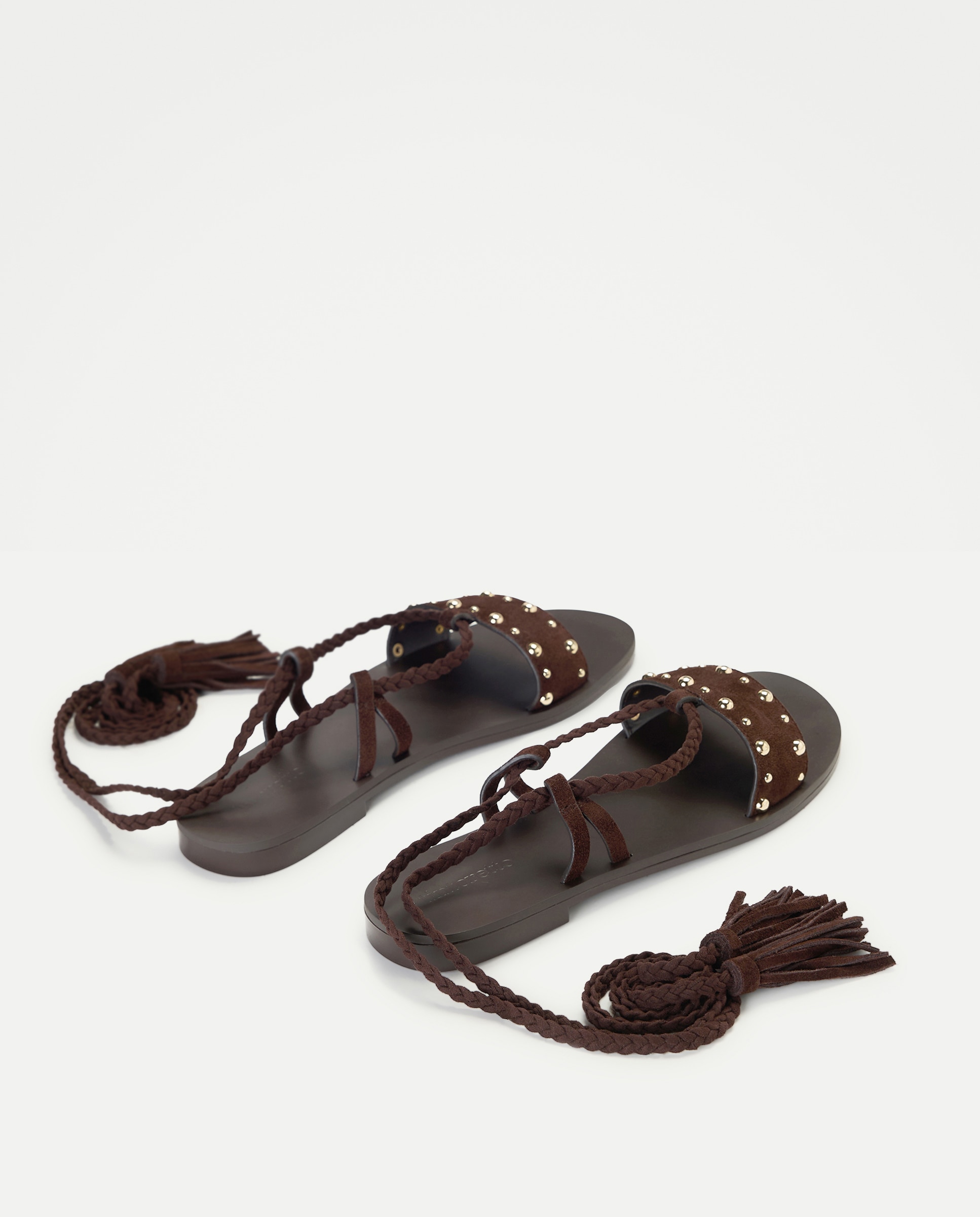 Sandálias Rasas com Animal Print de Leopardo e Tachas Chocolate-3