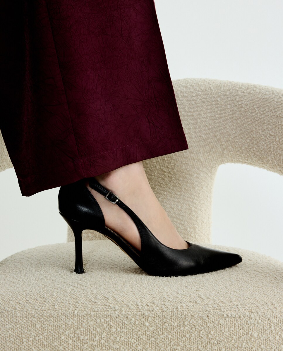 Sapatos de Salto com Aberturas Preto-7