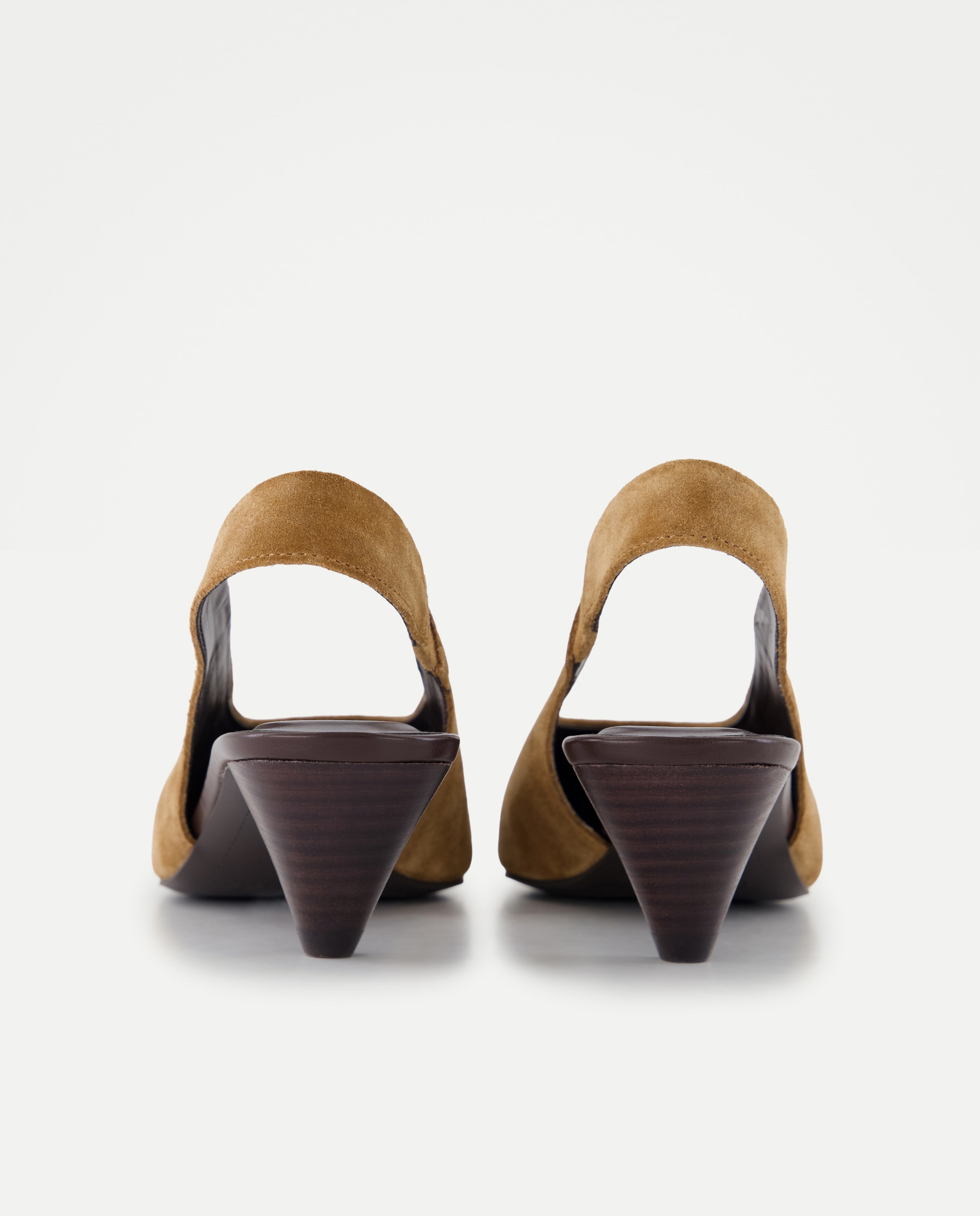 Sapatos de Salto Tipo Mules Piramidais 730 Camel-3