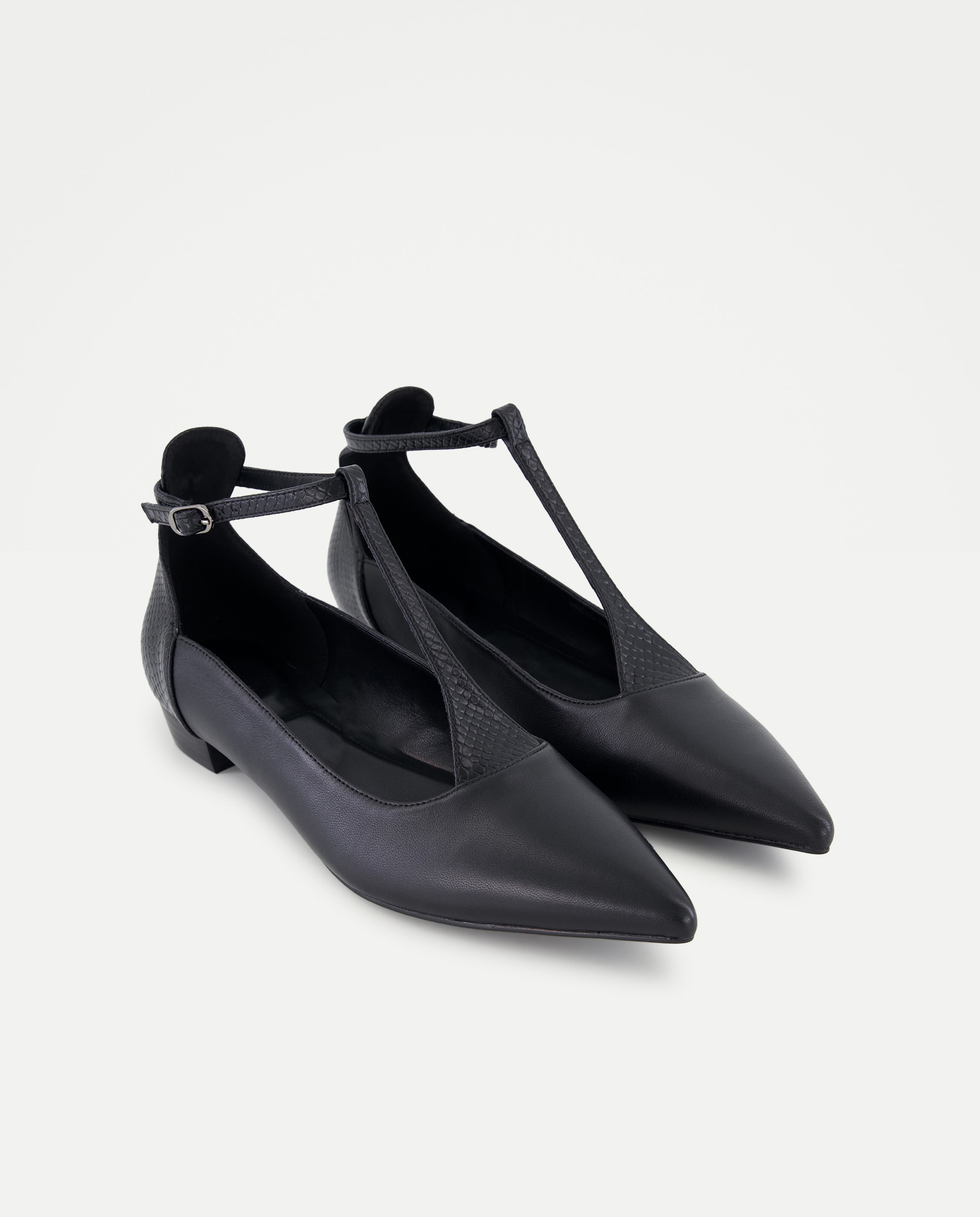 Zapatos de mujer con tacón bajo con punta - Tintoretto - Negro Negro-2