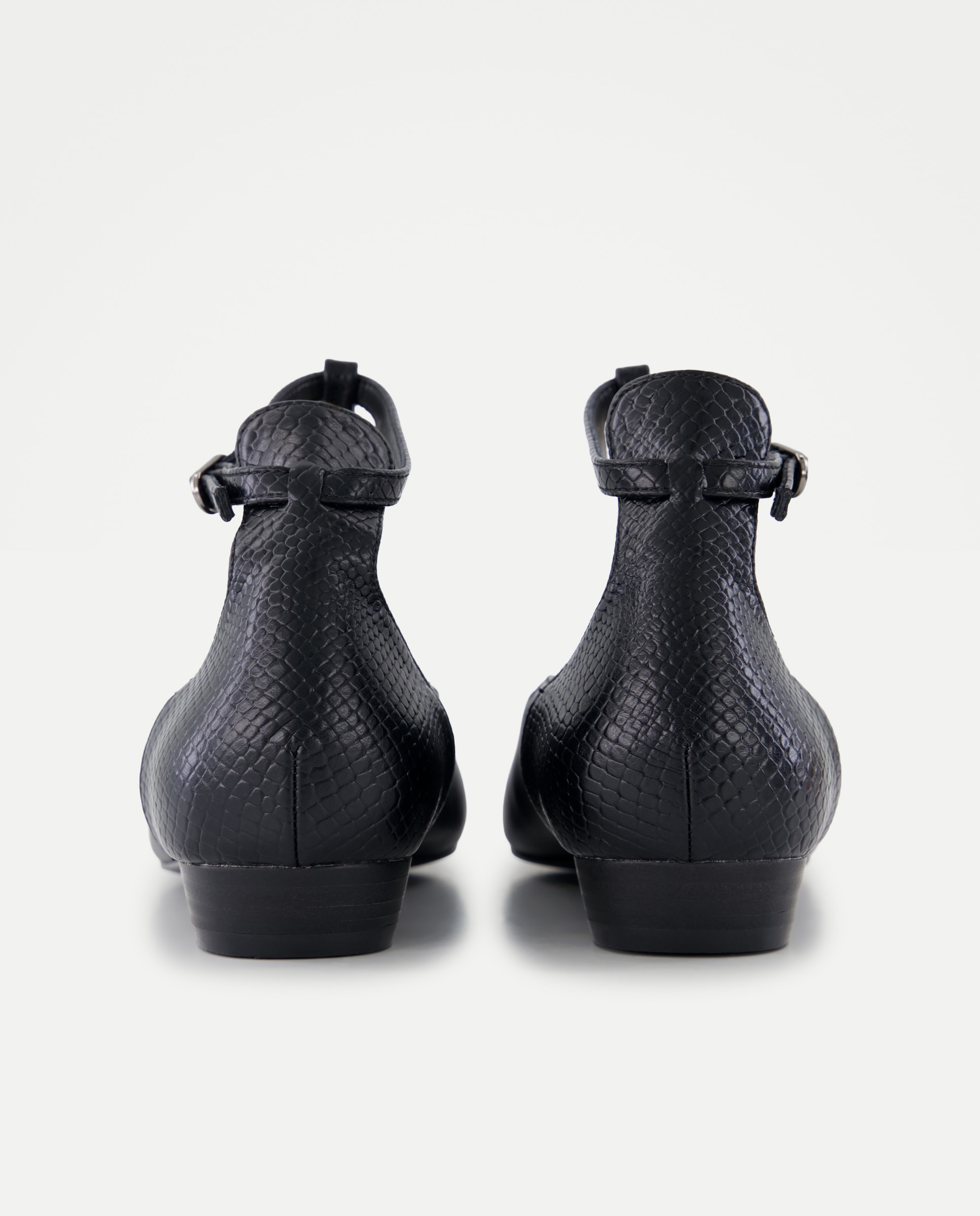 Zapatos de mujer con tacón bajo con punta - Tintoretto - Negro Negro-3