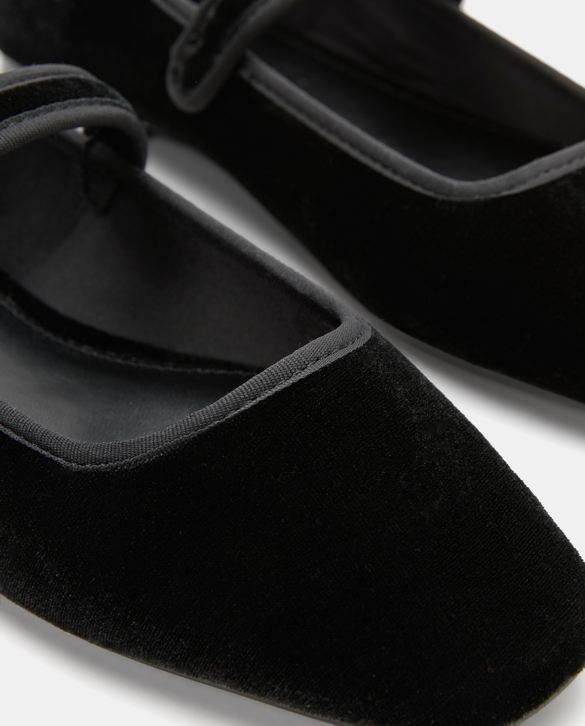 Sapatos Rasos Tipo Venezianas Preto-5