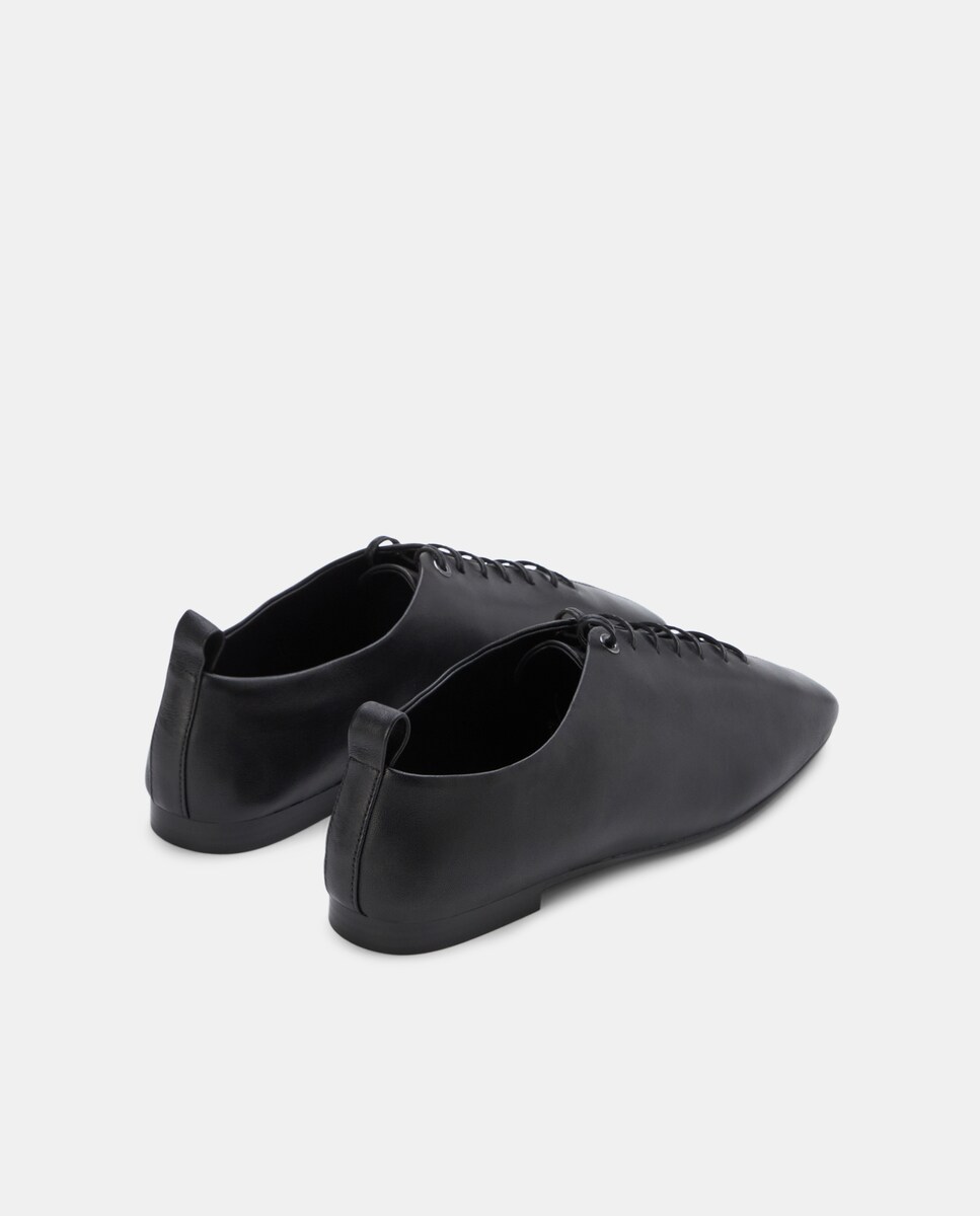 Sapatos Rasos com Atacadores Preto-3