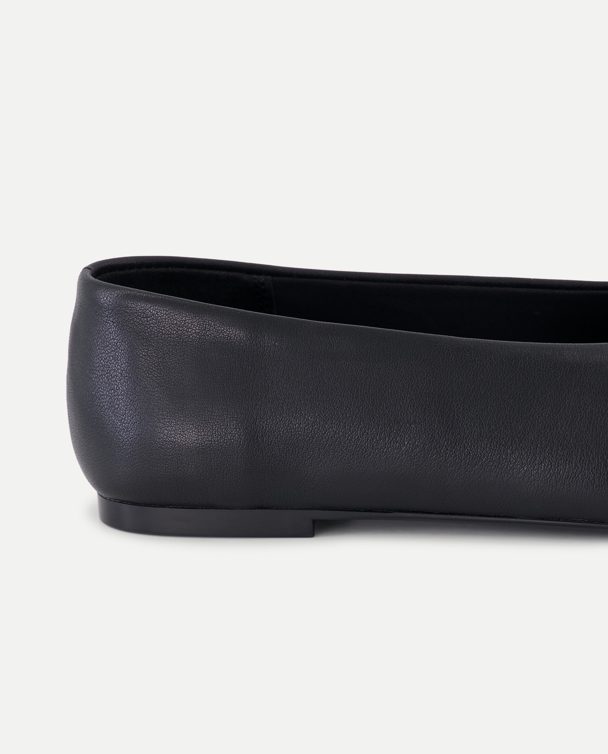 Zapato de mujer plano bailarina hueco alto - Tintoretto - Negro Negro-5