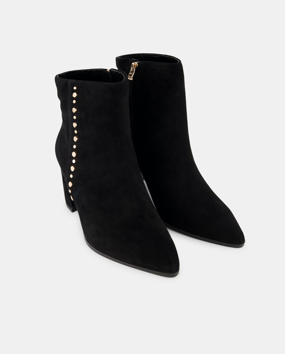 Botins de Salto Francês com Tachas Preto-2