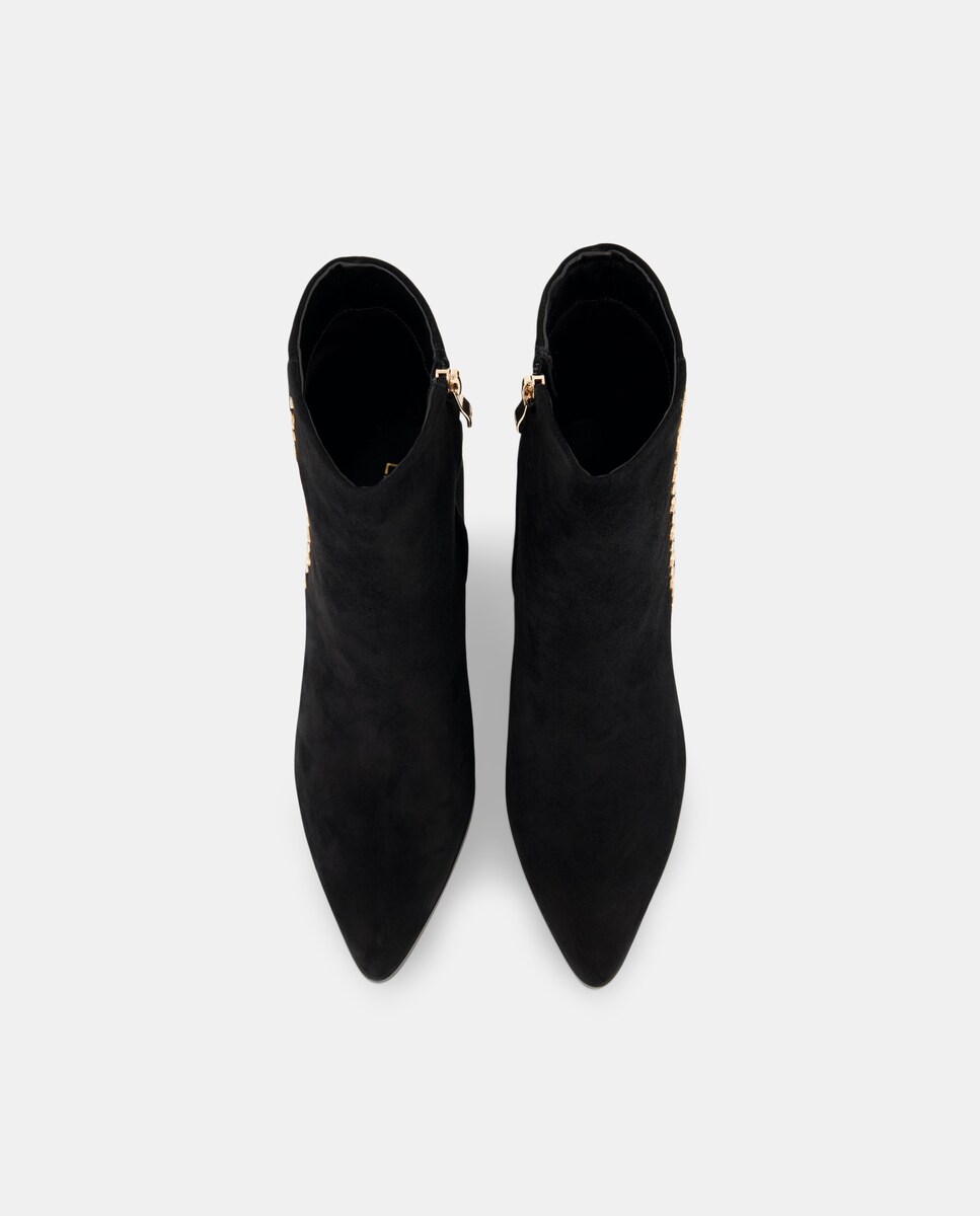 Botins de Salto Francês com Tachas Preto-4