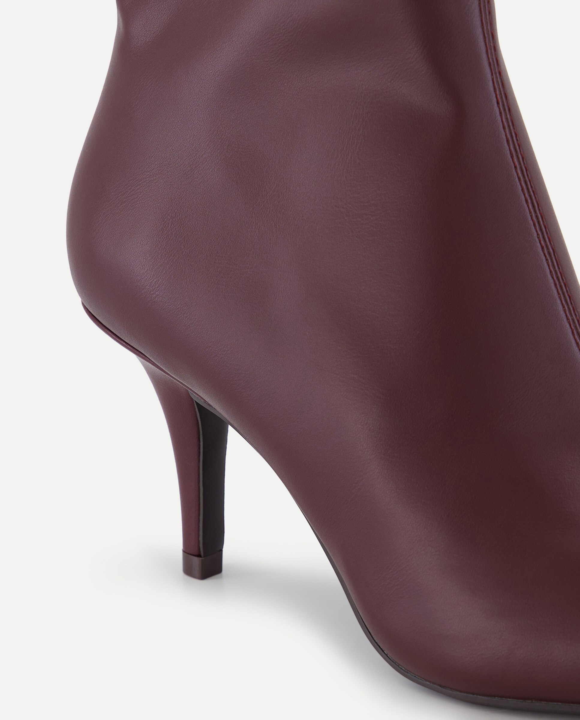 Botins de Salto com Elástico e Biqueira Fina Bordeaux-5