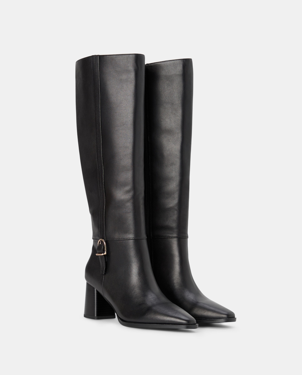 Botins de Salto com Fivela Preto-2