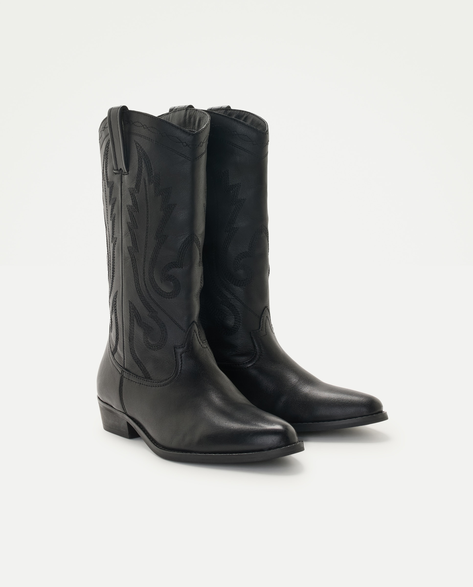 Botas Cowboy de Salto com Bordados Preto-2