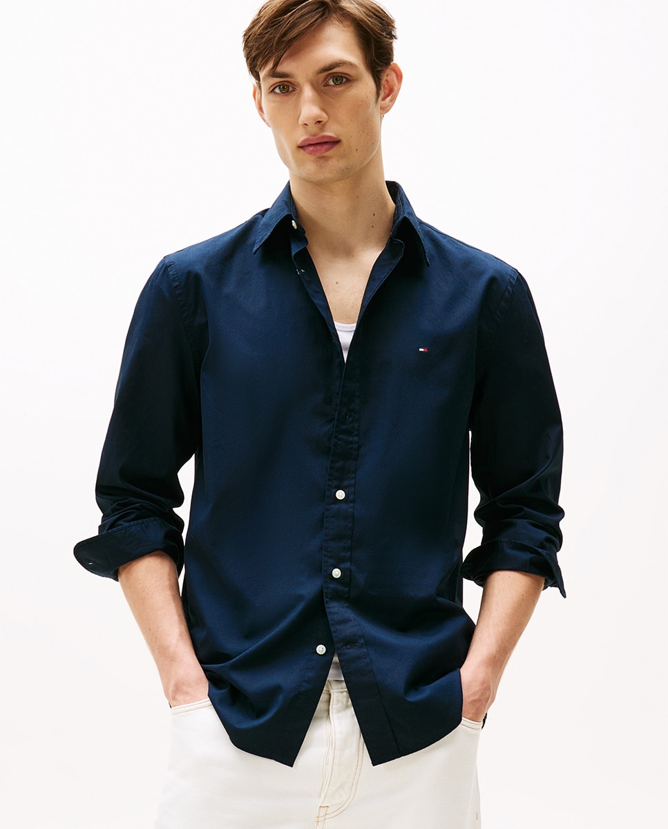 Tommy Hilfiger - Camisa de hombre lisa de popelín con corte regular.