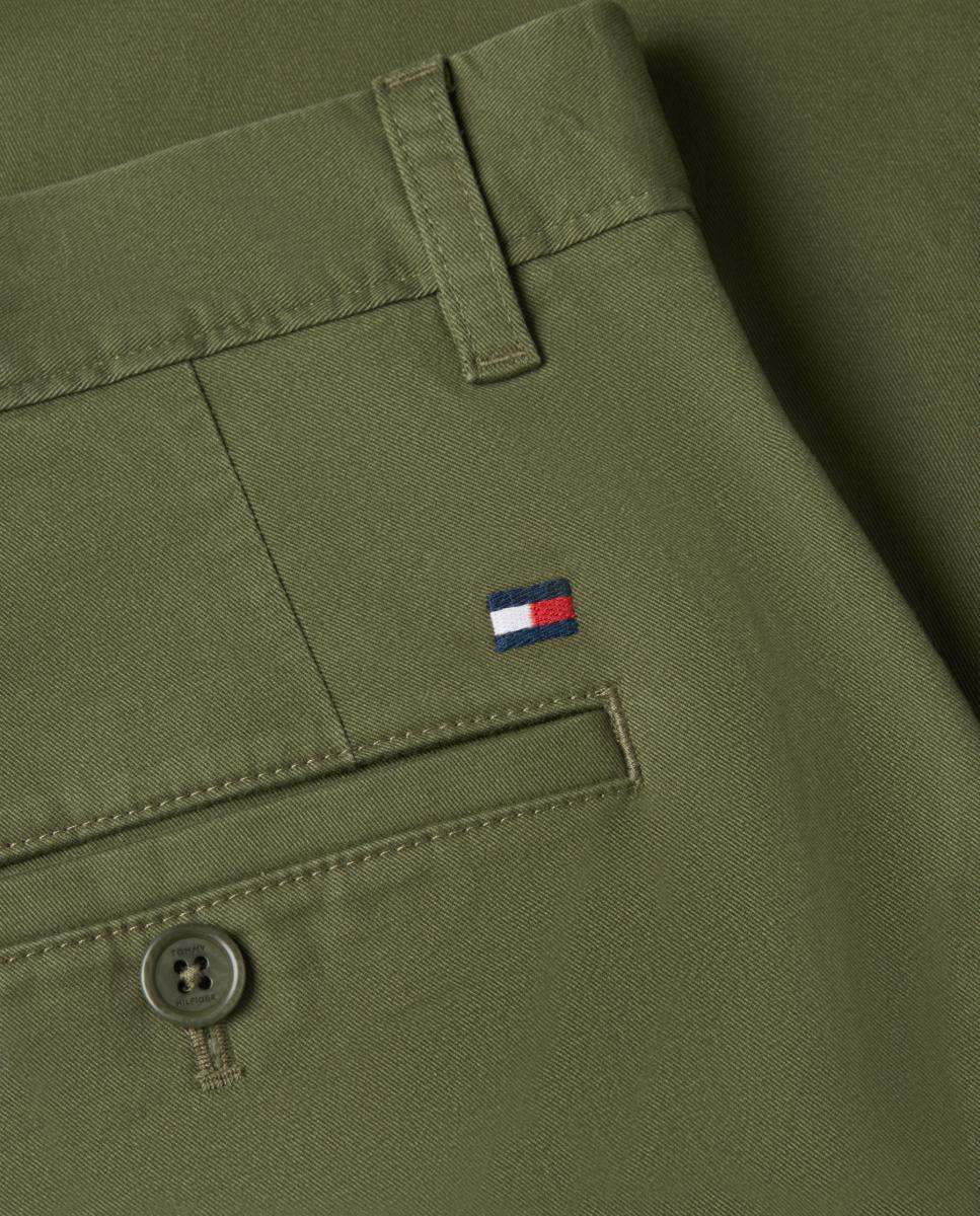 Pantalón chino clásico de caballero con fit Denton slim - Tommy Hilfiger - Verde militar Verde militar-5