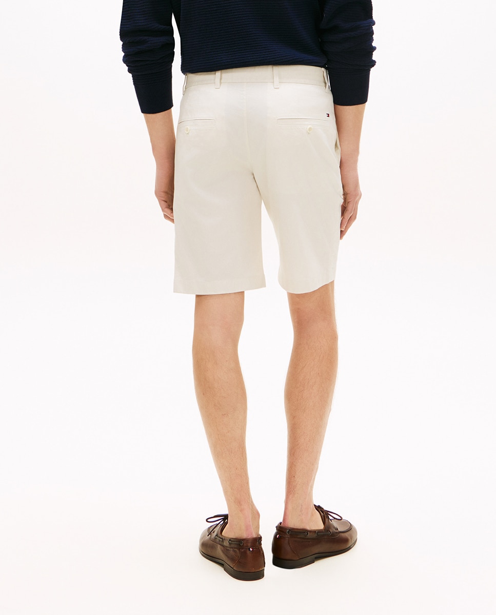 Bermudas Estampadas com Bolsos Laterais e Posteriores Branco-3