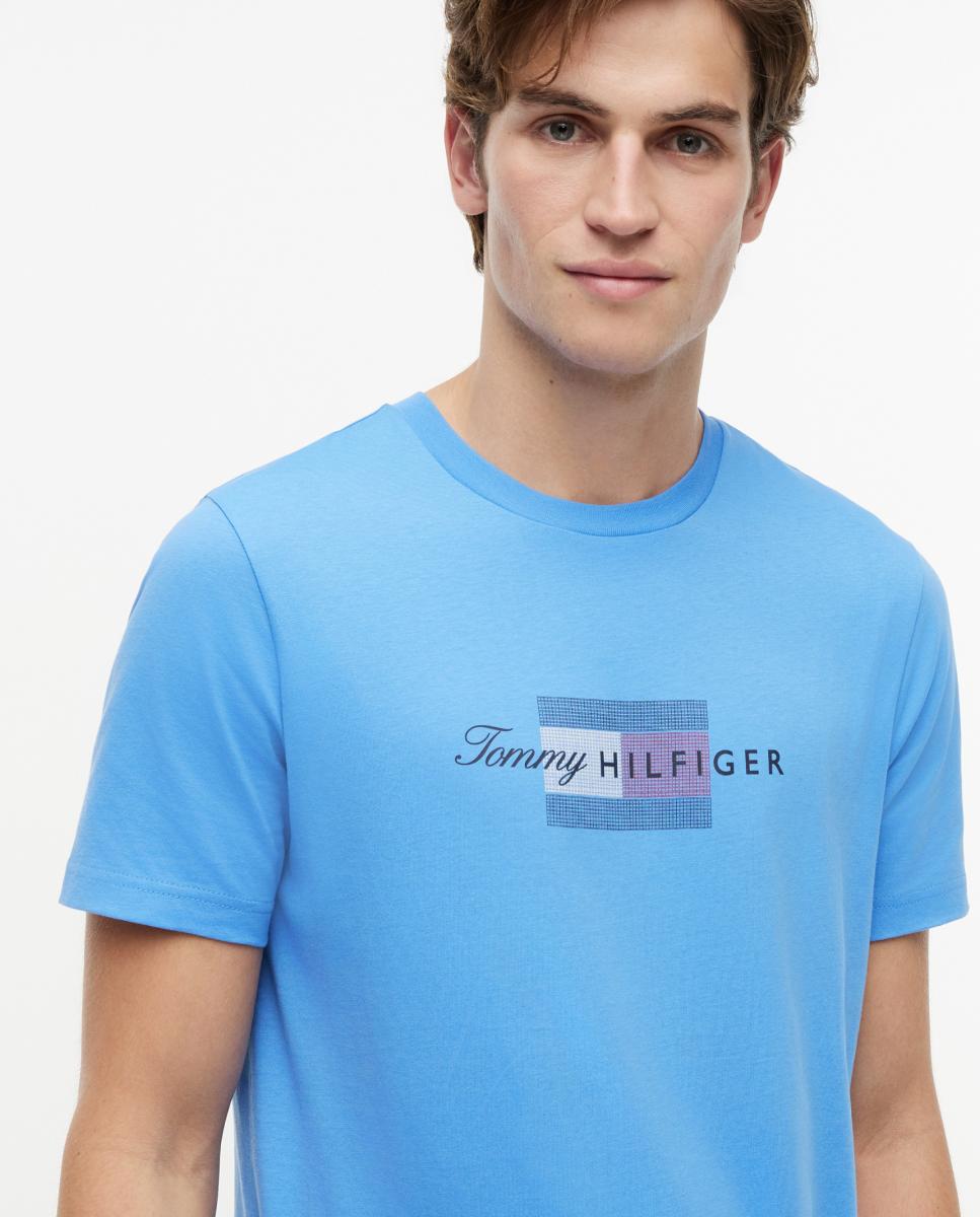 Camiseta de caballero con branding impreso en el pecho - Tommy Hilfiger - Azul celeste Azul celeste-3