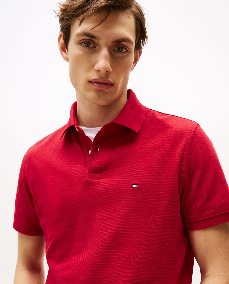 Imagen 3 de Polo regular con bandera bordada de Tommy Hilfiger - Rojo Rojo