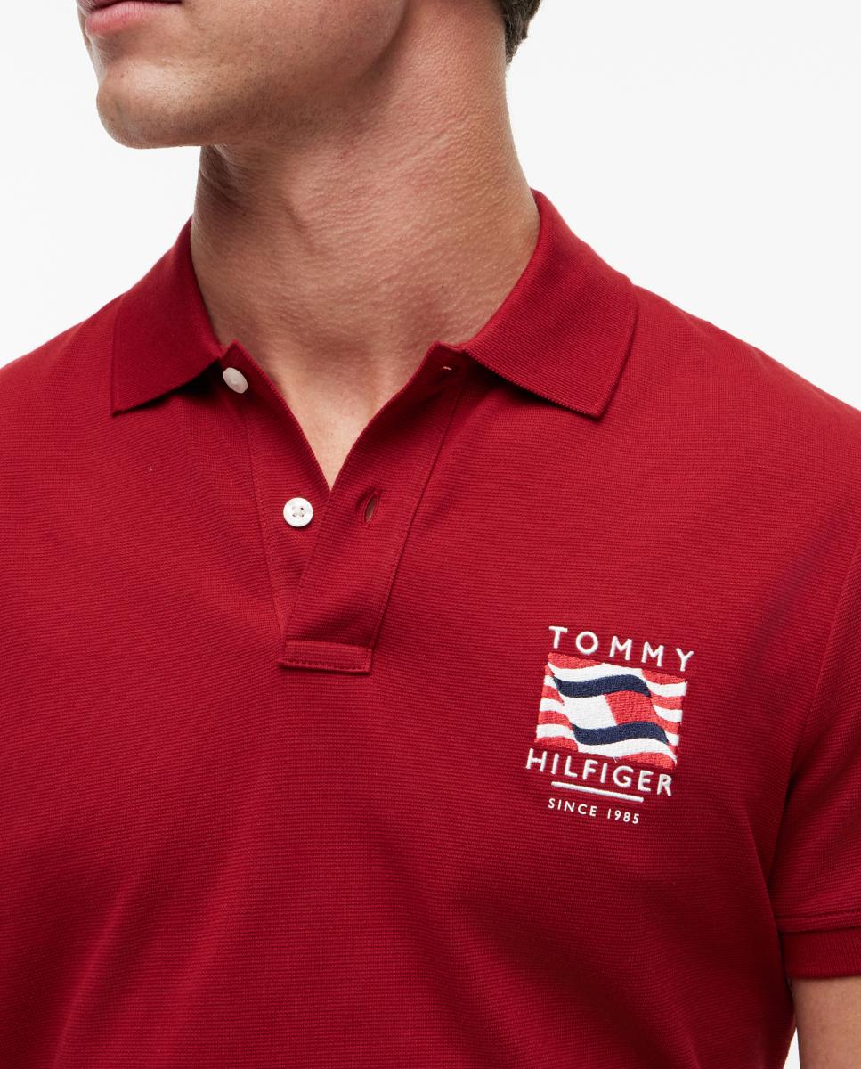 Polo com Bordado de Bandeira Ondulante Vermelho-3