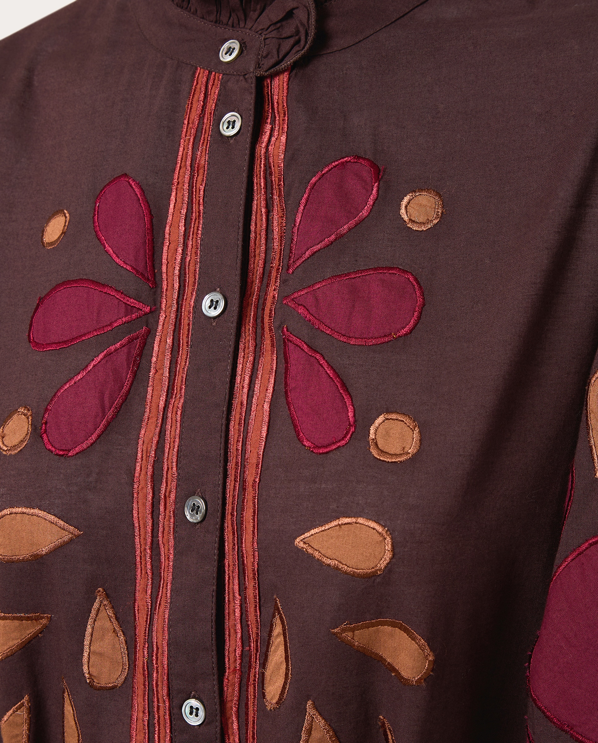 Imagen 3 de Vestido largo con aplicaciones florales - Marrón oscuro Marrón oscuro