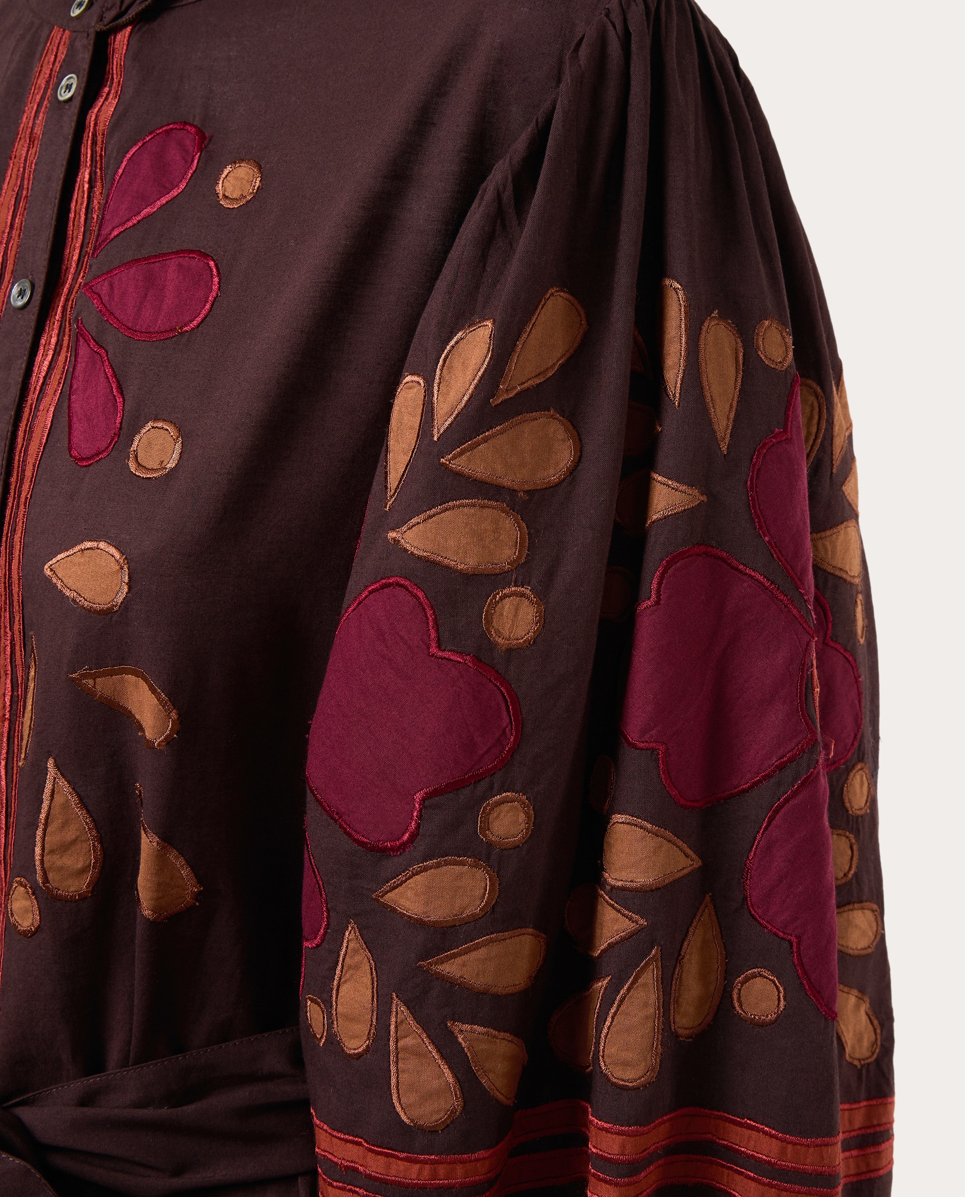 Imagen 4 de Vestido largo con aplicaciones florales - Marrón oscuro Marrón oscuro