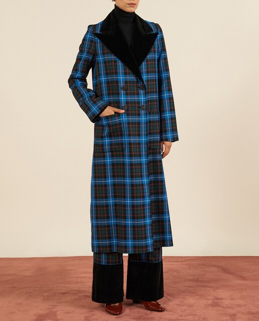 Imagen 0 de Abrigo Cesar