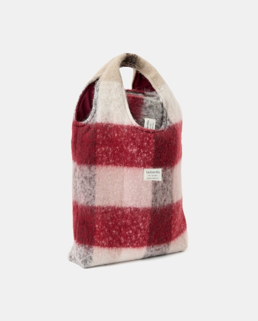 Imagem 0 de Cachecol aos Quadrados com Mala