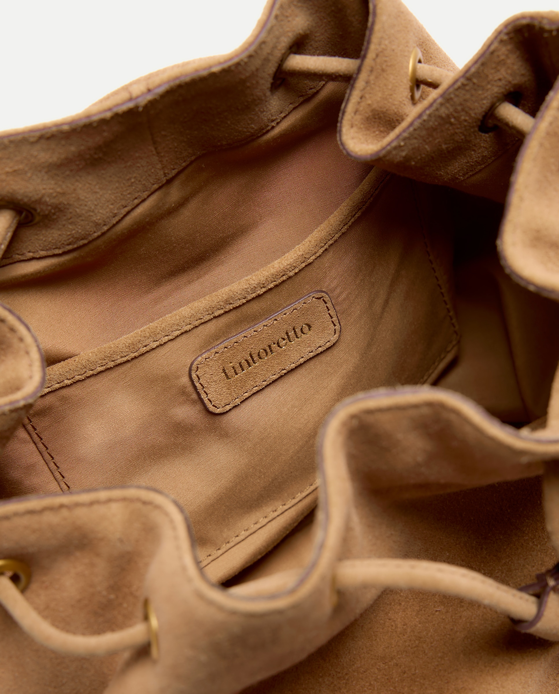 Mala Bucket em Pele com Franjas 730 Camel-4