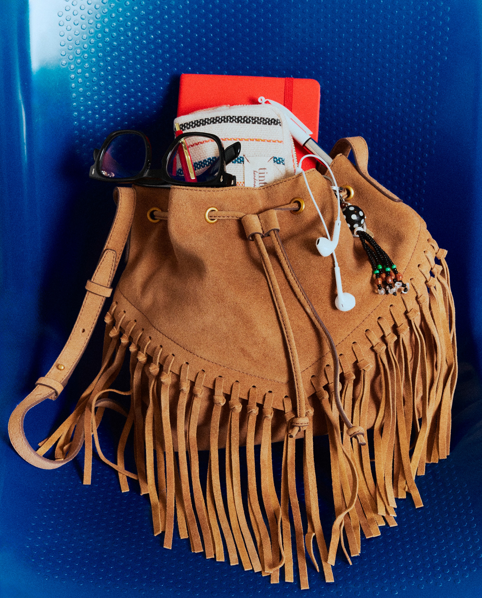 Mala Bucket em Pele com Franjas 730 Camel-6