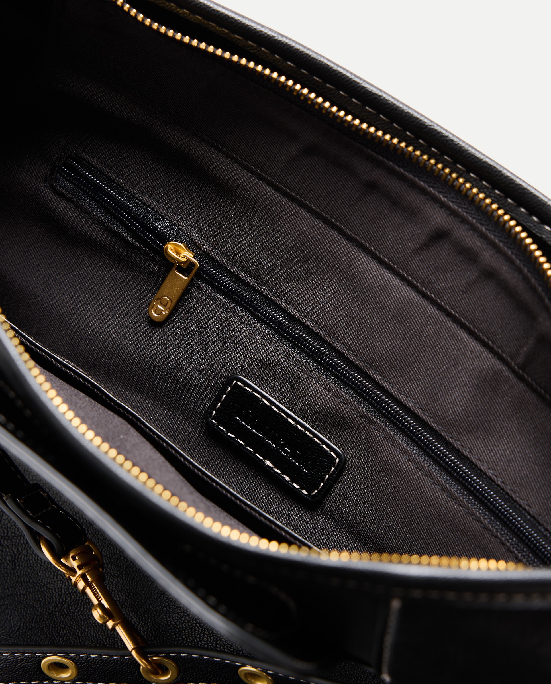 Bolso de hombro efecto piel con adorno metálico - Tintoretto - Negro Negro-4
