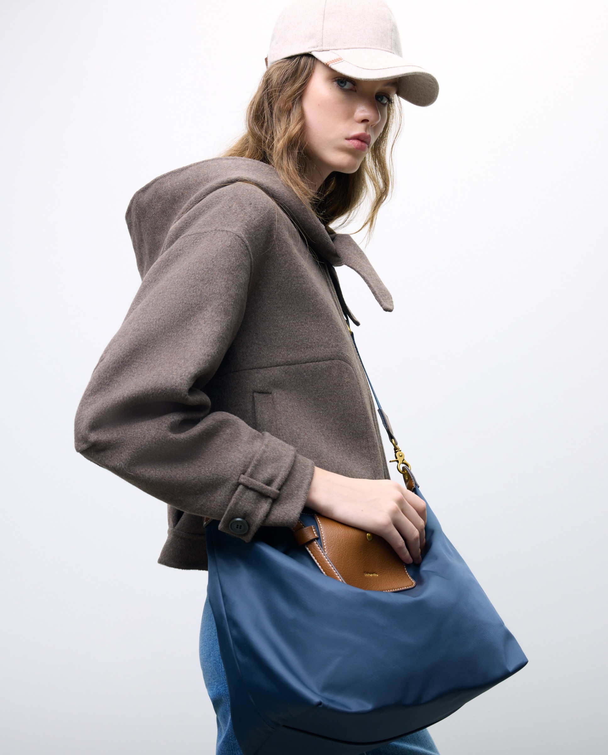 Mala Shopper de Nylon com Alça Amovível Azul-marinho-4