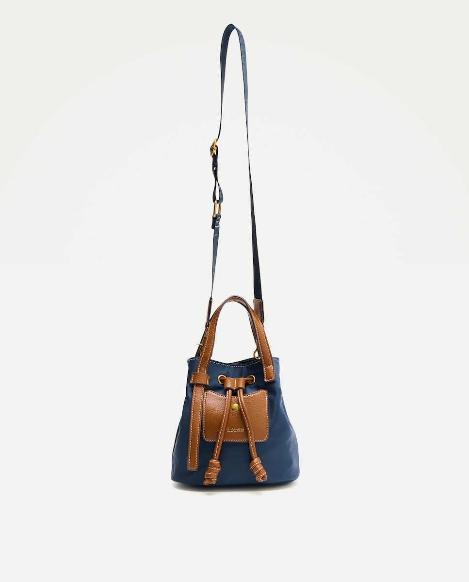 Imagem 0 de Mala Tipo Bucket Média com Efeito de Ráfia