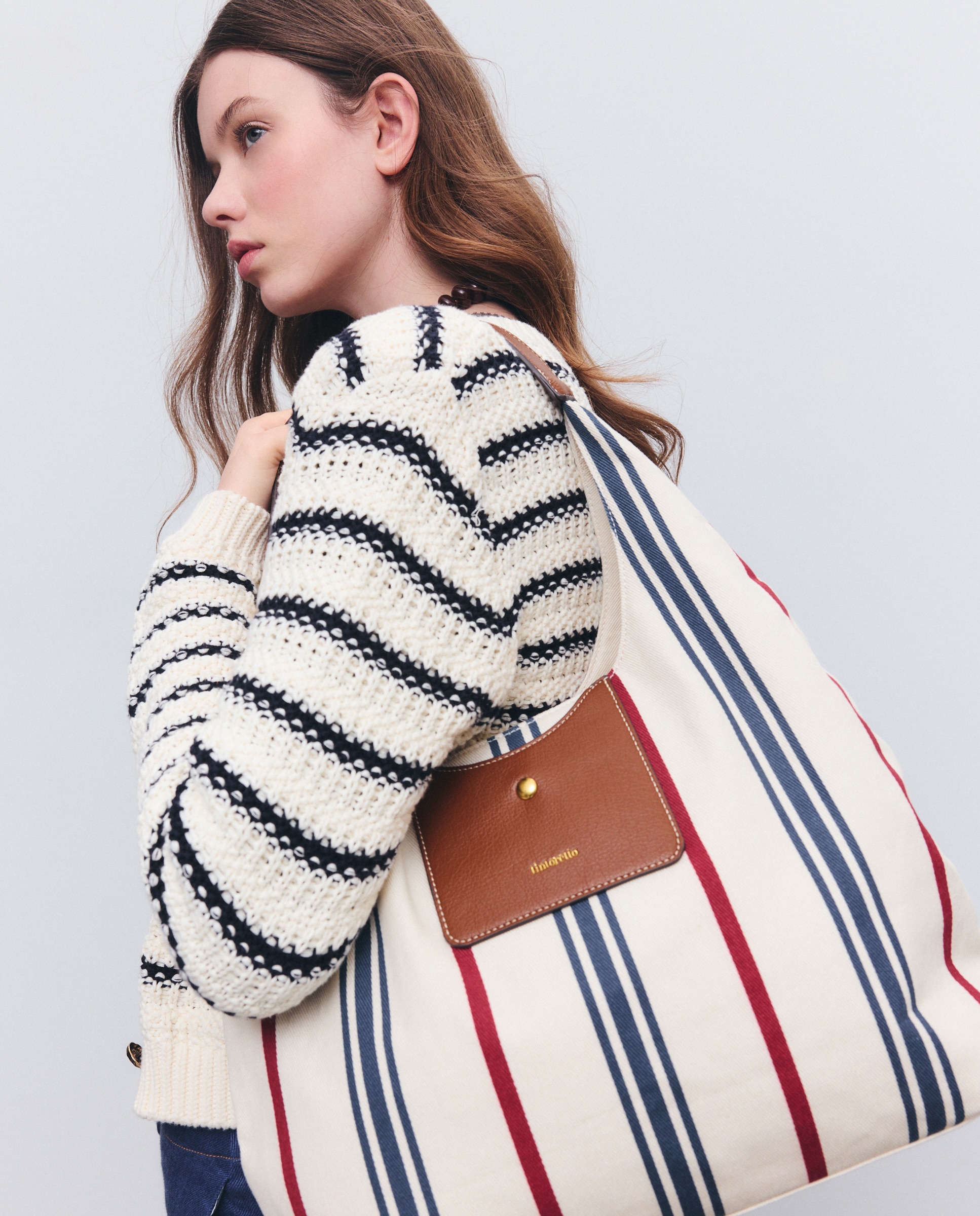 Mala de Ombro Grande de Nylon Branco-6