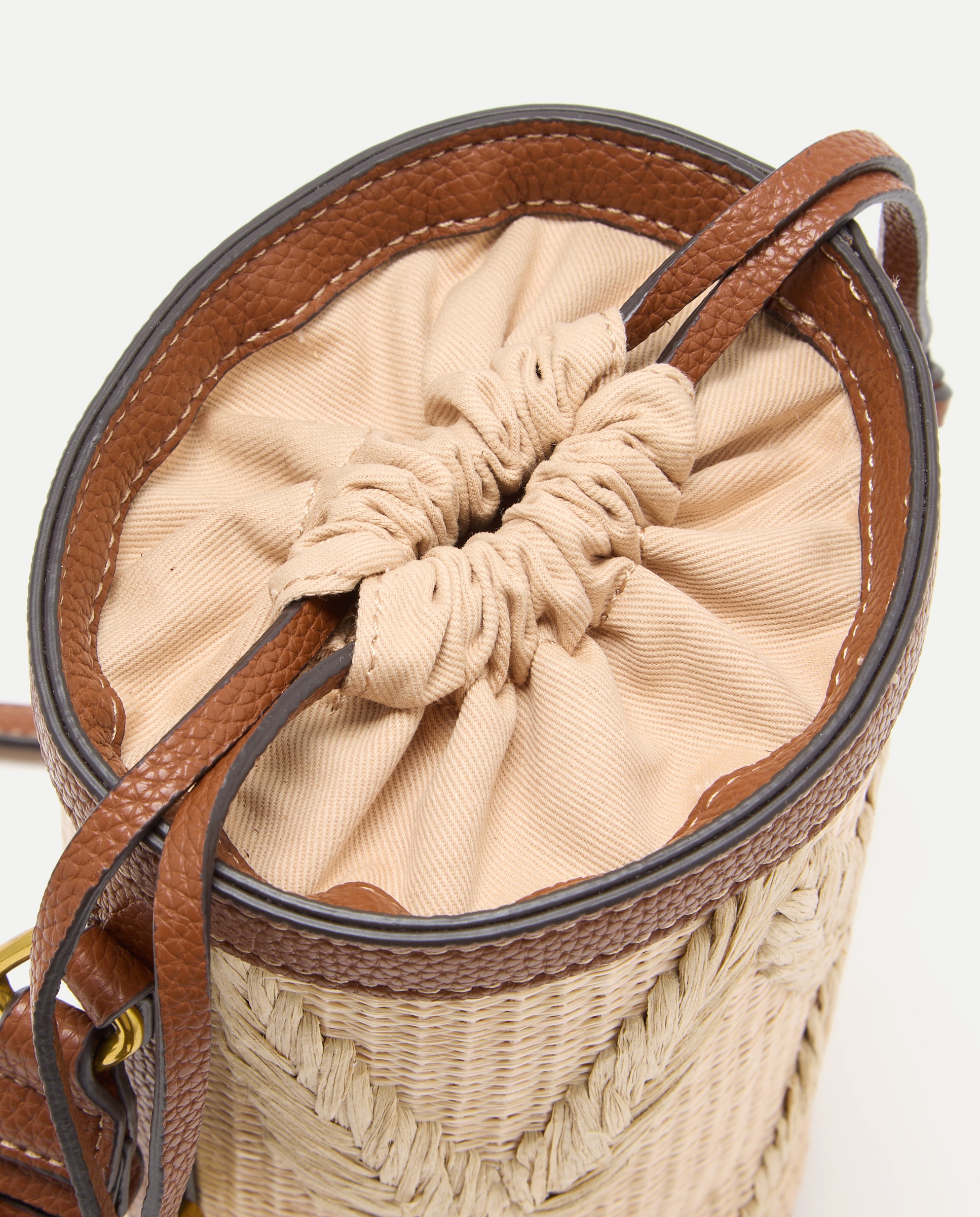 Mala Tipo Bucket com Efeito de Ráfia Castanho-claro-4