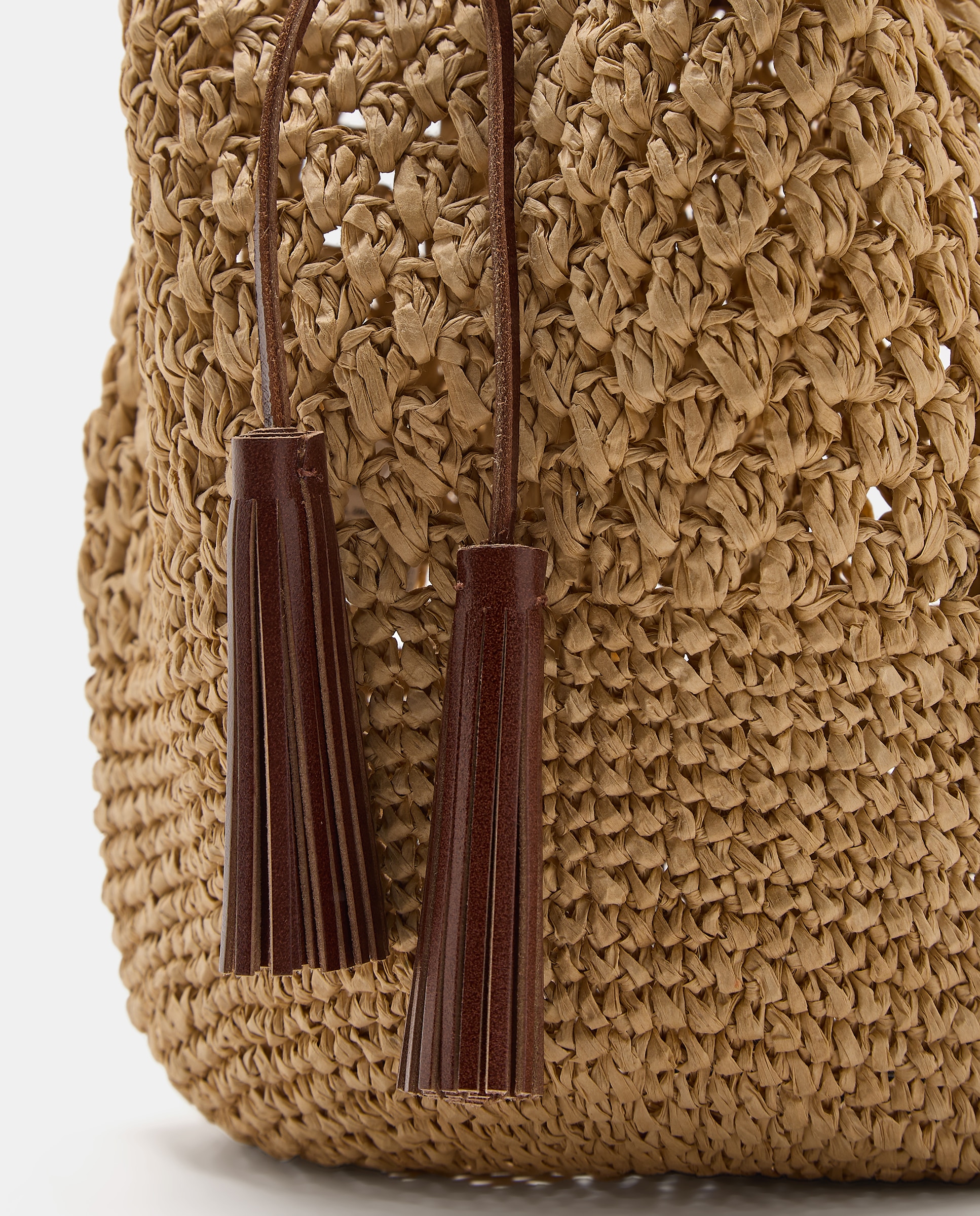 Mala Bucket em Fibras Naturais Chocolate-4