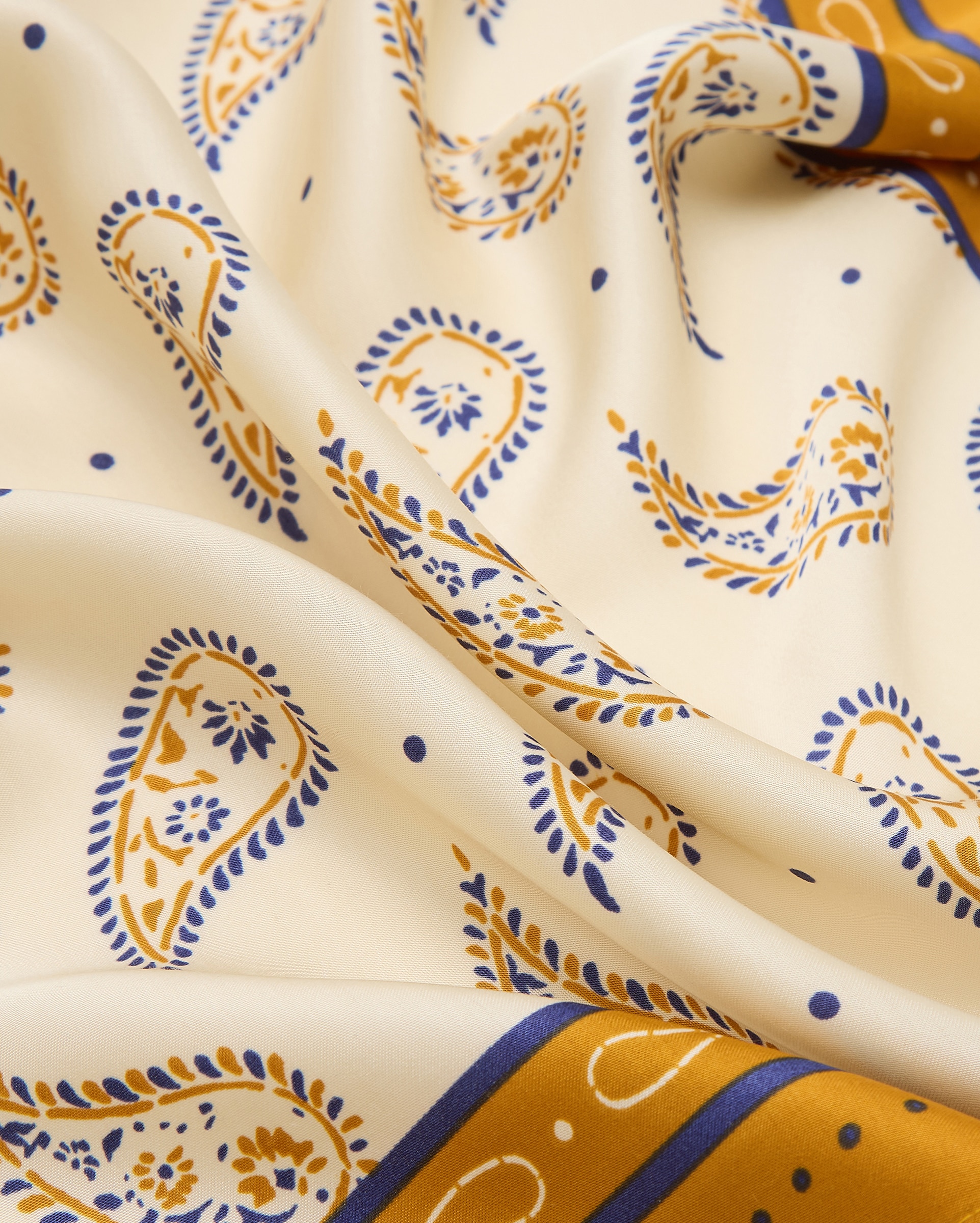 Imagen 3 de Pañuelo para el cuello con print paisley - Tintoretto - 120 Crudo 120 Crudo