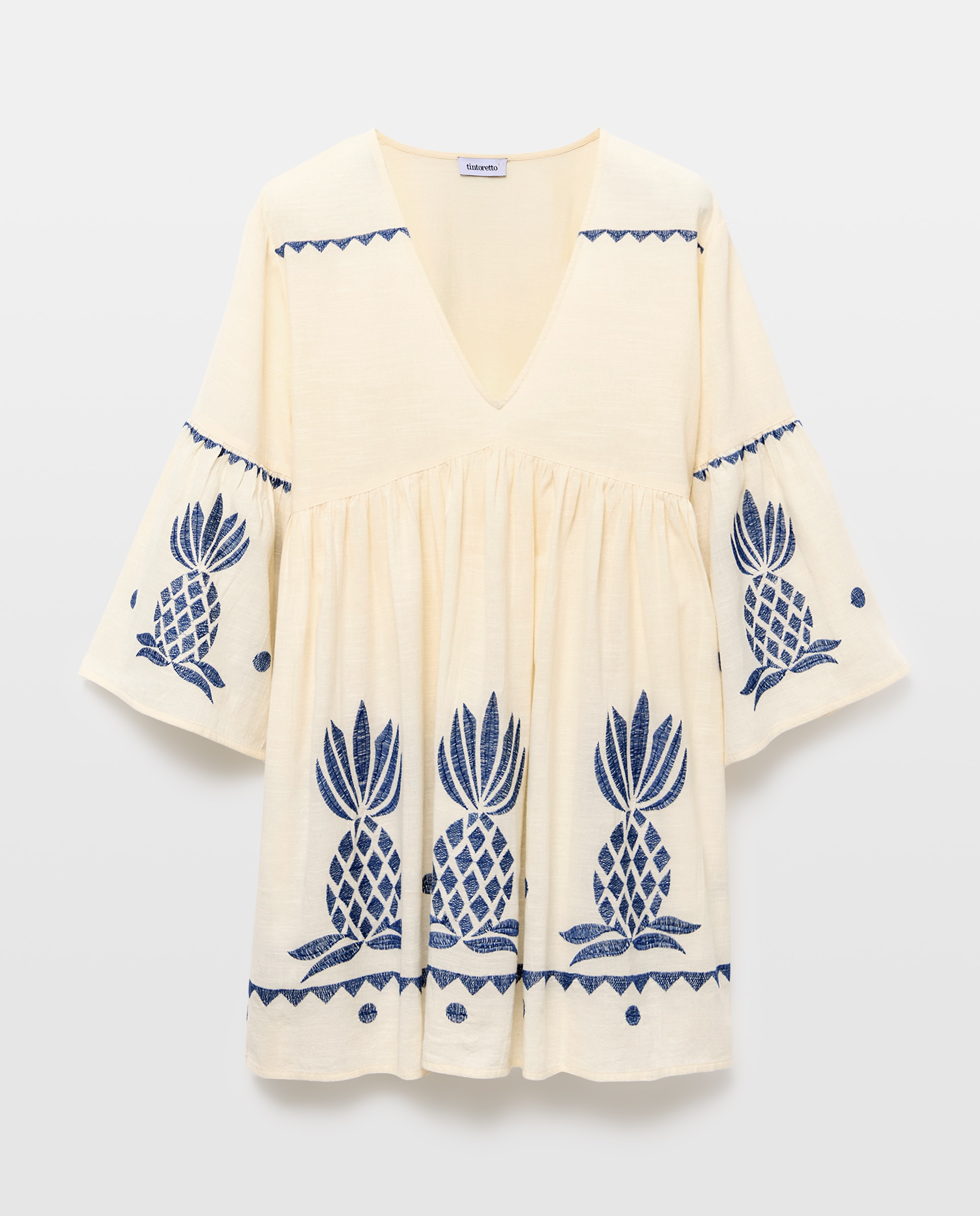 Imagem 0 de Vestido Curto com Bordado de Ananases