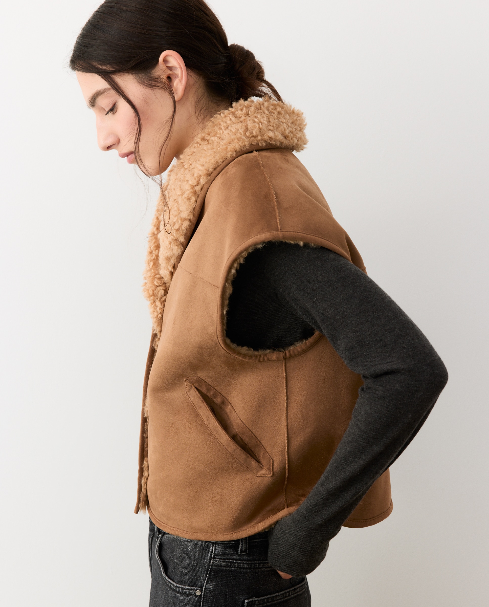 Imagen 0 de Chaleco borrego reversible 730 Camel