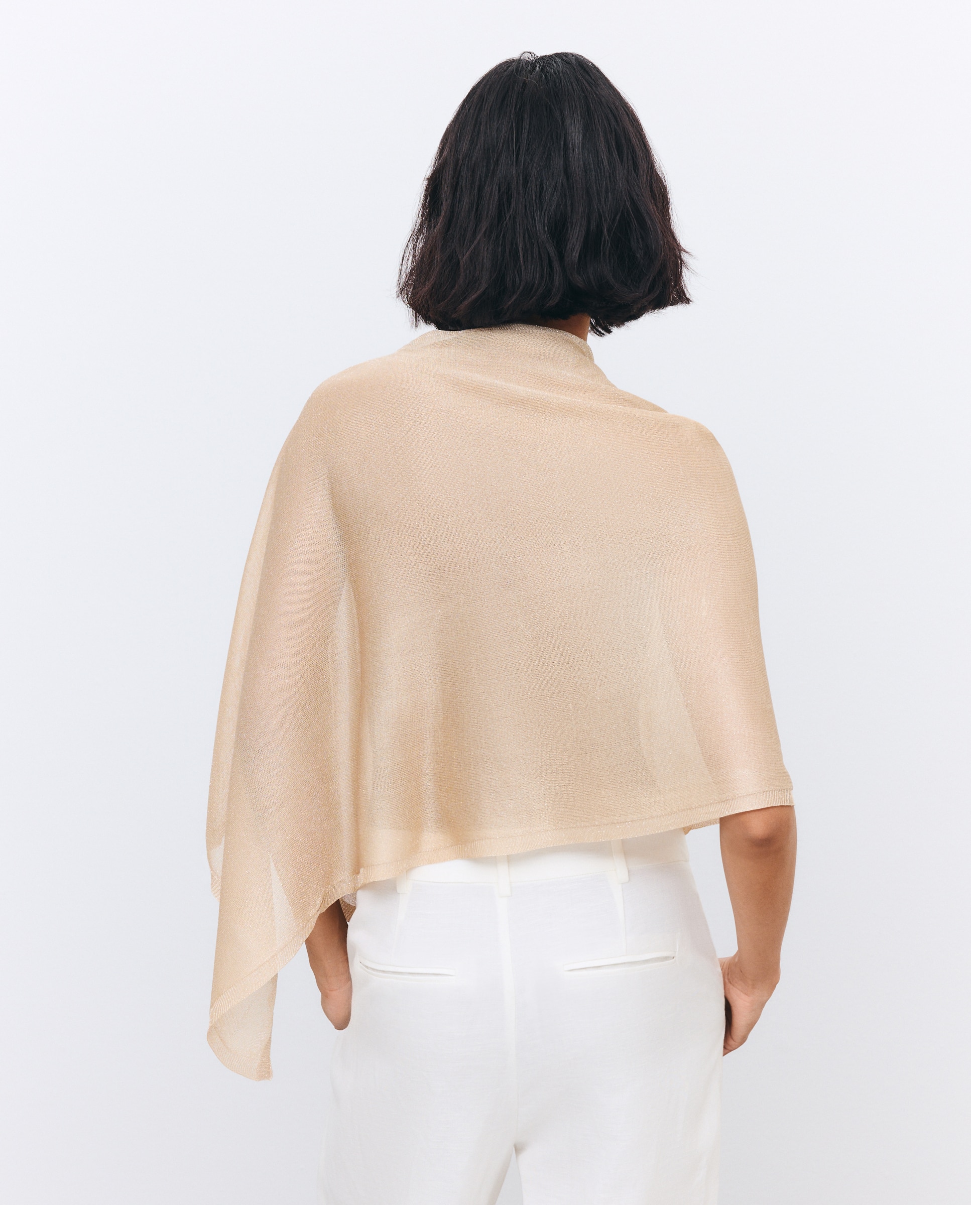Poncho de Festa 390 Ouro-3