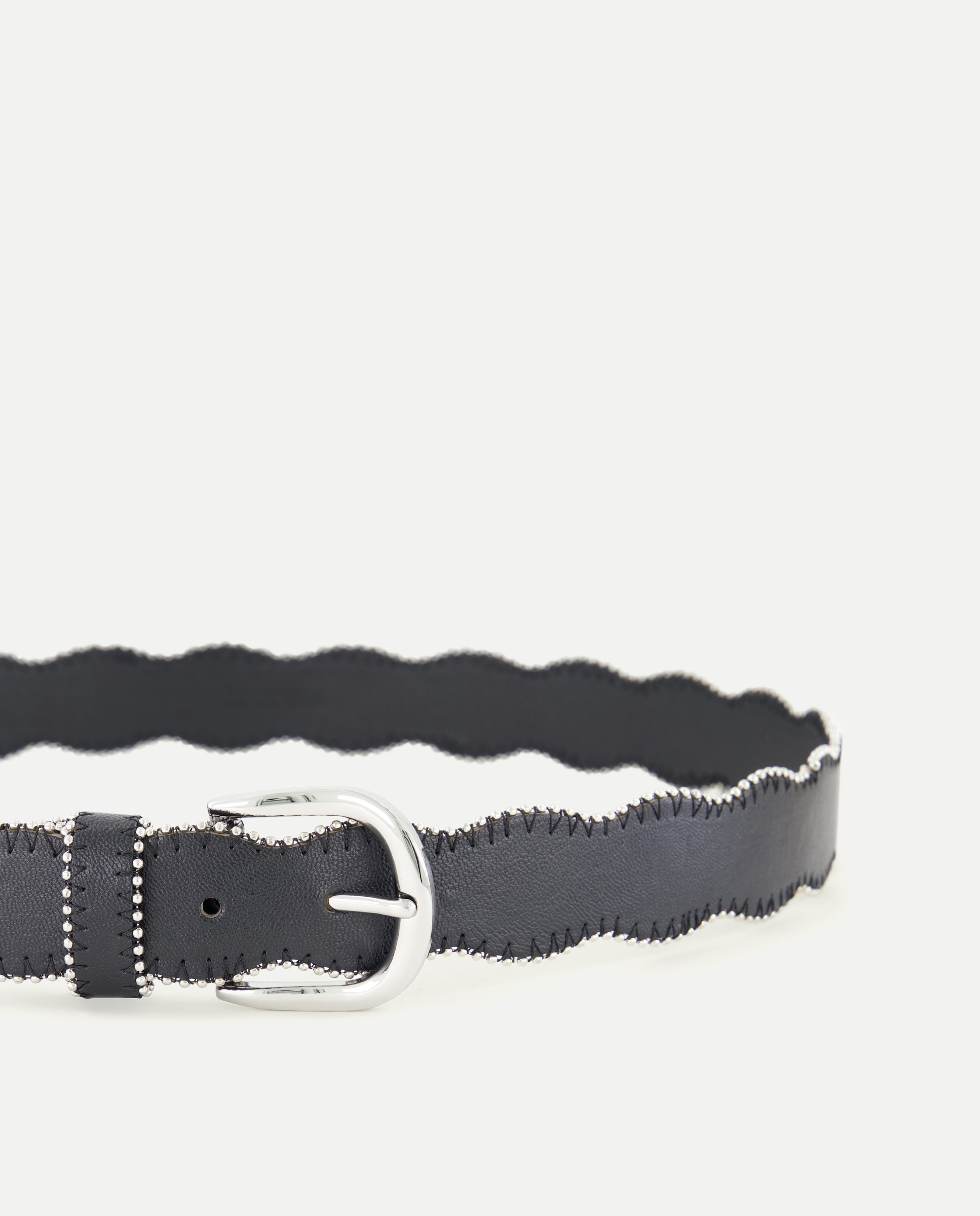 Cinto com Ondas e Mini Tachas Preto-3