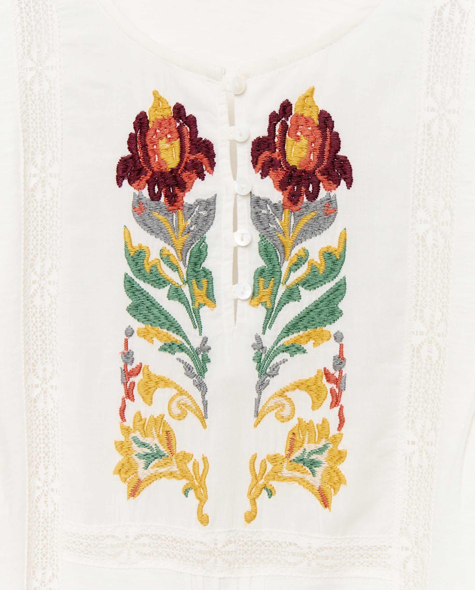 T-shirt de Manga 3/4 com Decote Redondo e Bordado Floral 120 Cru-6