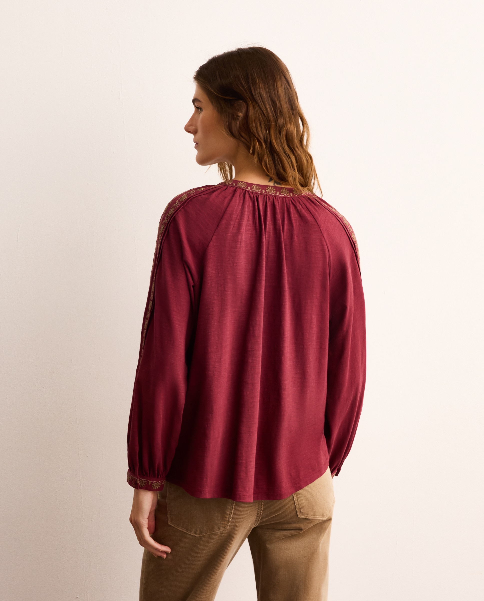 Imagen 3 de Camiseta manga larga de mujer con con cuello mao - Lloyd's - 291 Berenjena 291 Berenjena