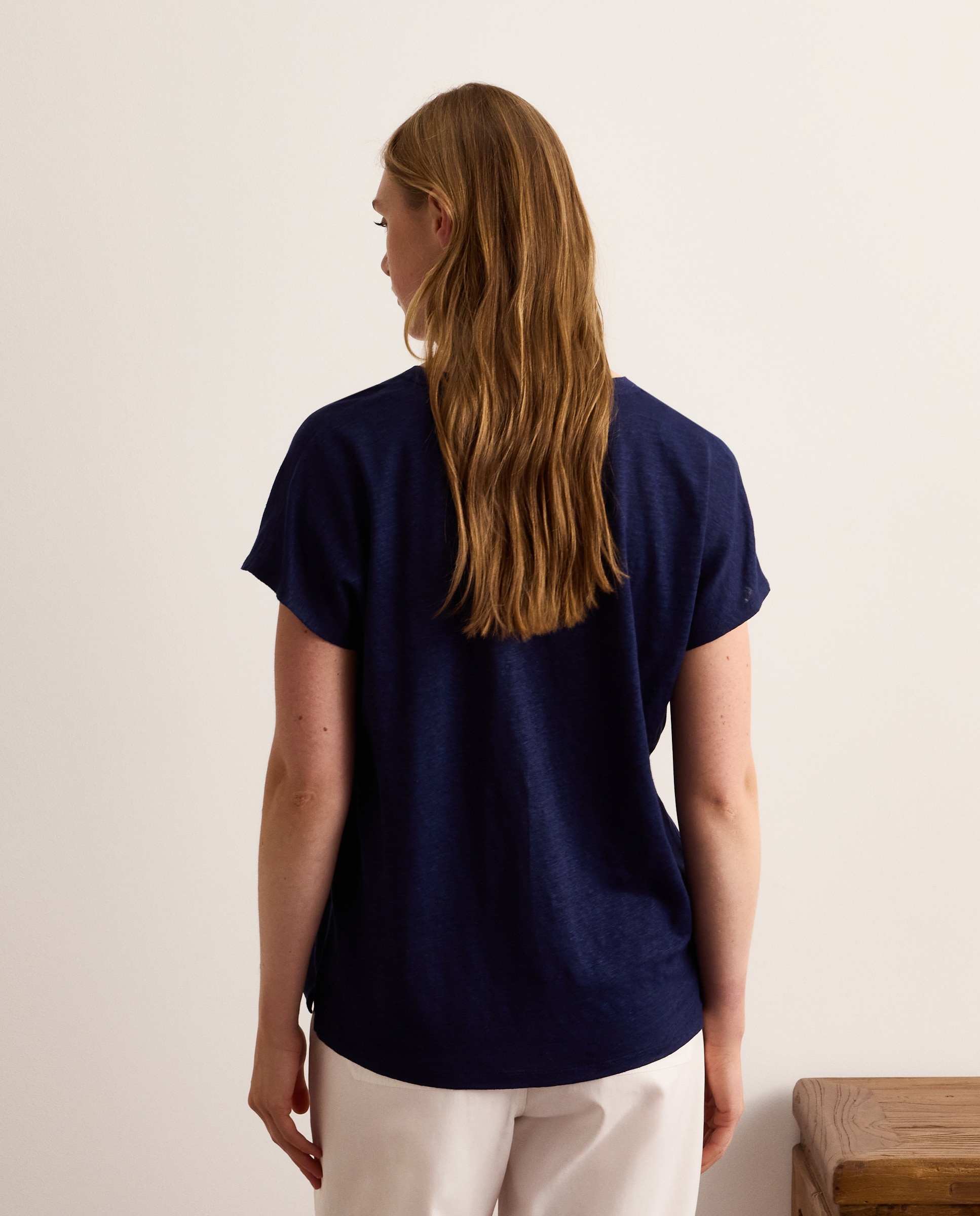 Camiseta de mujer de lino con manga caída en pico - Lloyd's - Azul marino Azul marino-3