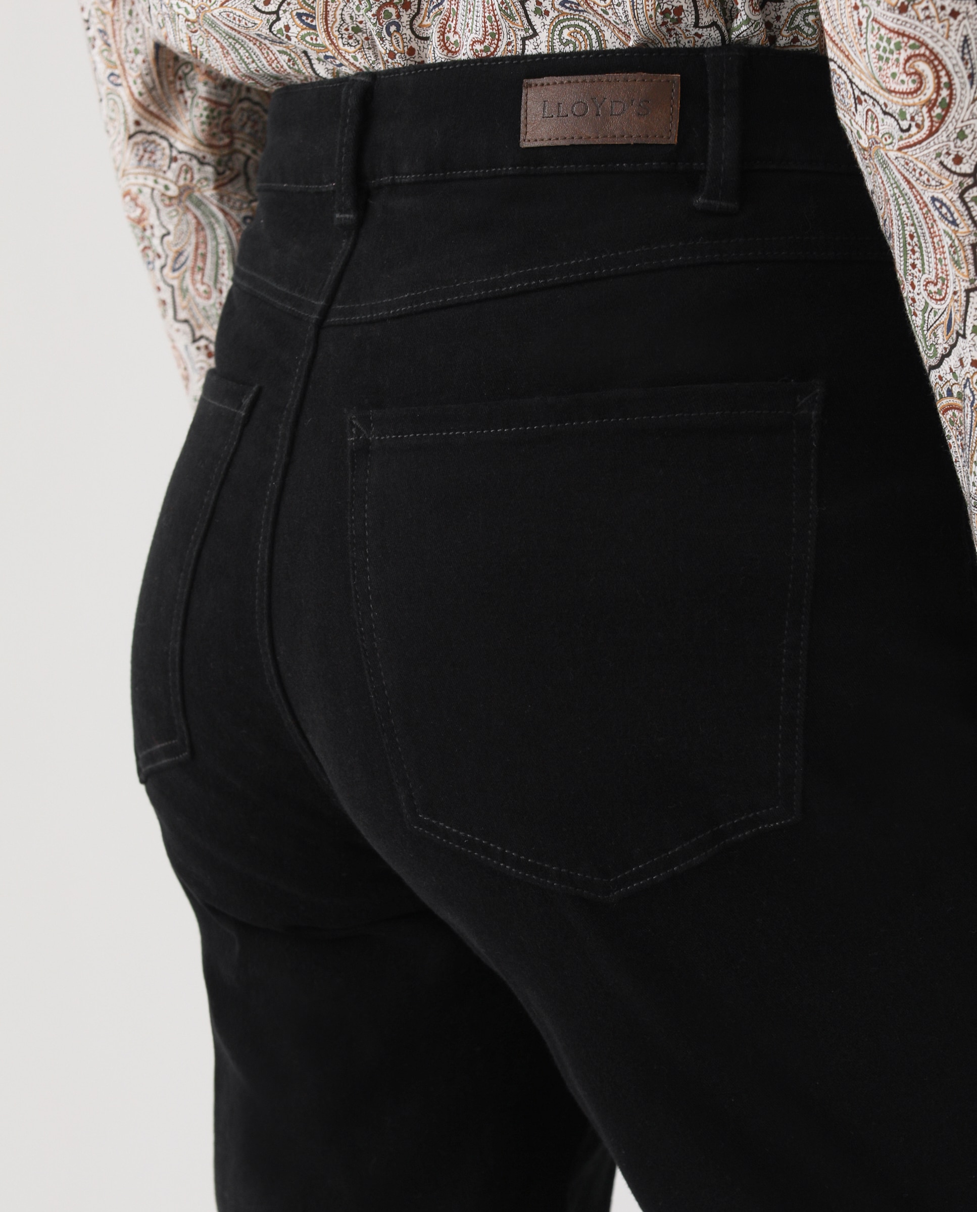 Calças Skinny Básicas de 5 Bolsos em Molesquine Preto-6