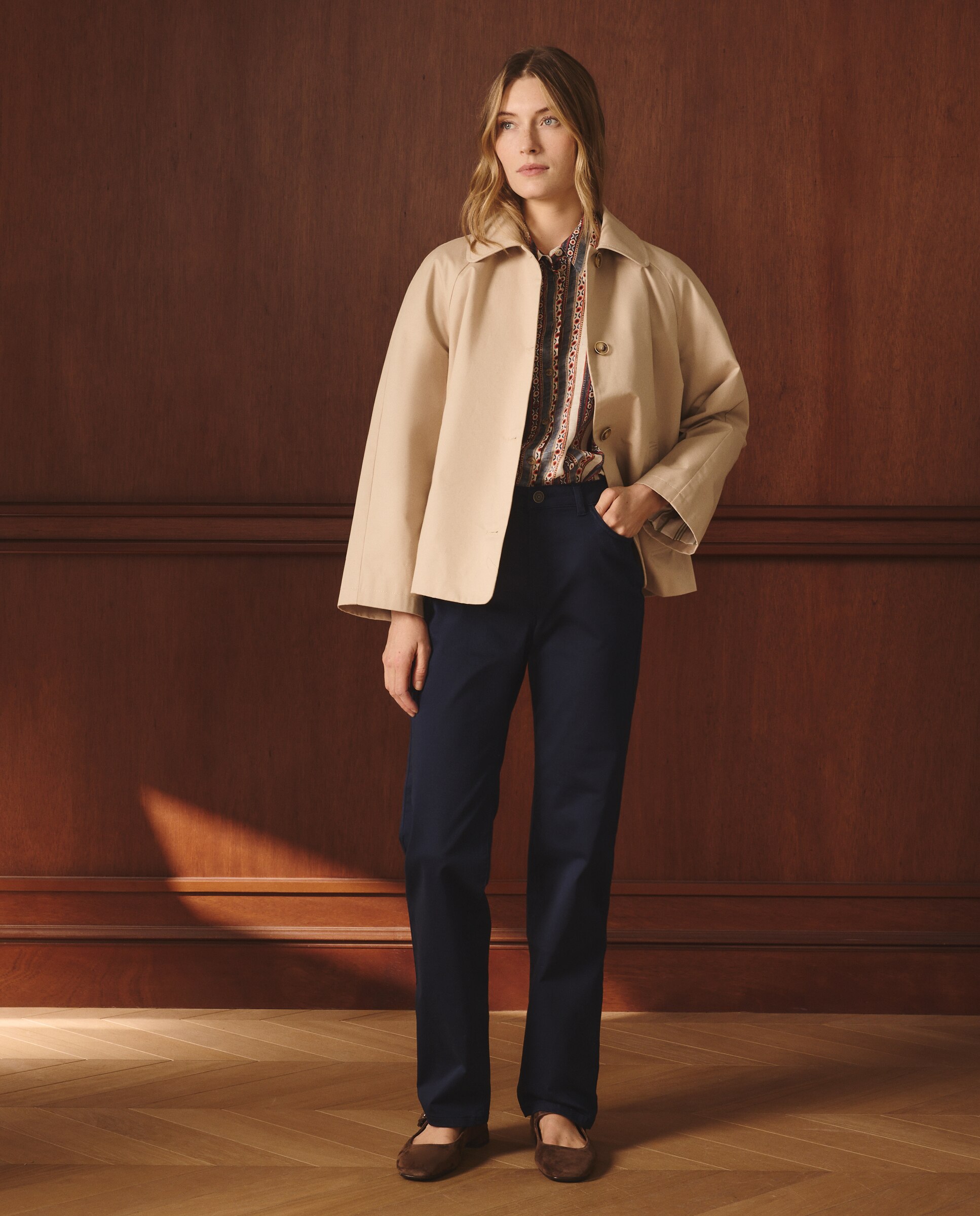 Lloyd's - Pantalón básico de mujer de tipo recto.