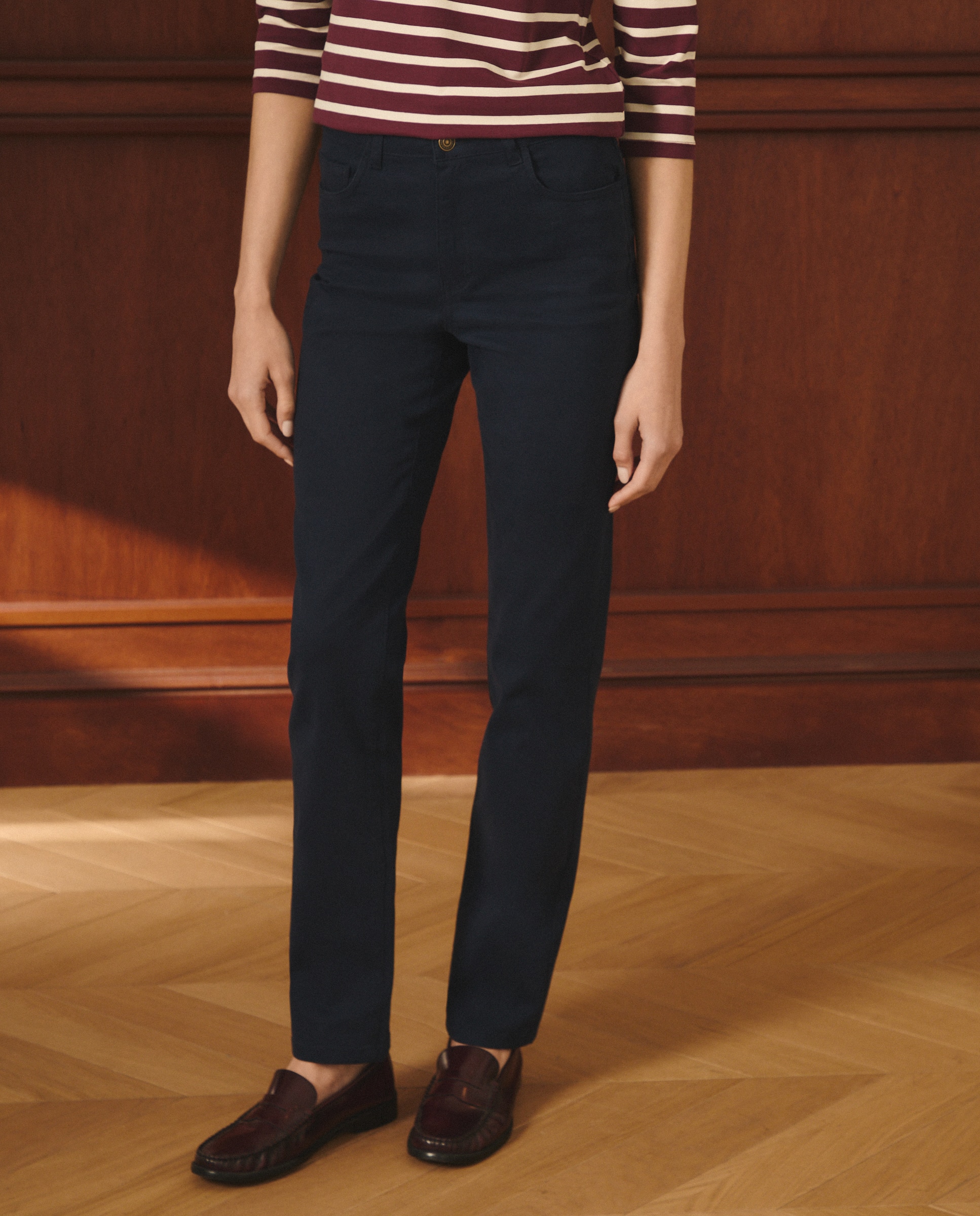 Pantalón semipitillo liso de mujer - Lloyd's - Azul marino Azul marino-2