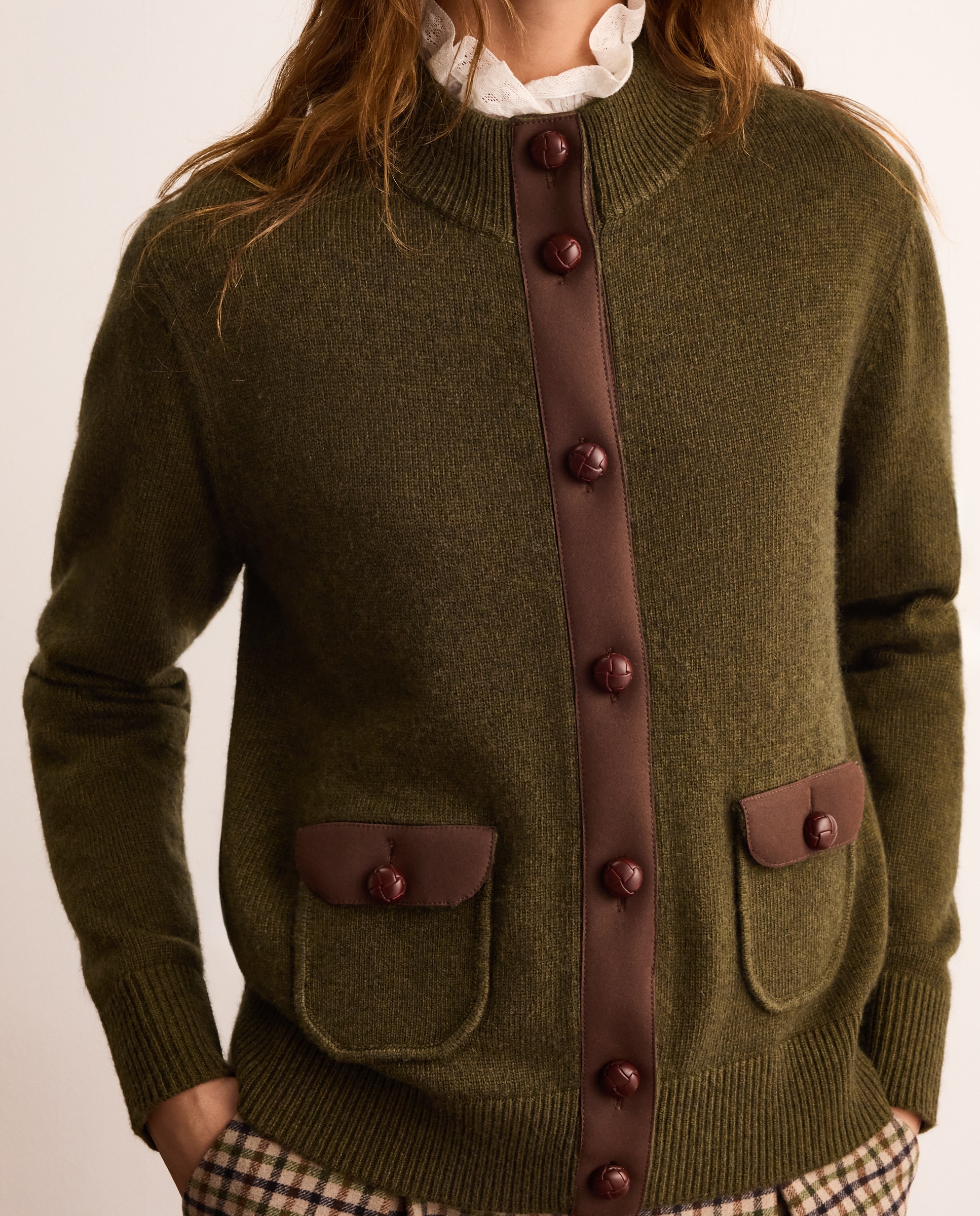 Cárdigan de mujer cuello perkins y aplicaciones - Lloyd's - 520 Kaki 520 Kaki-4
