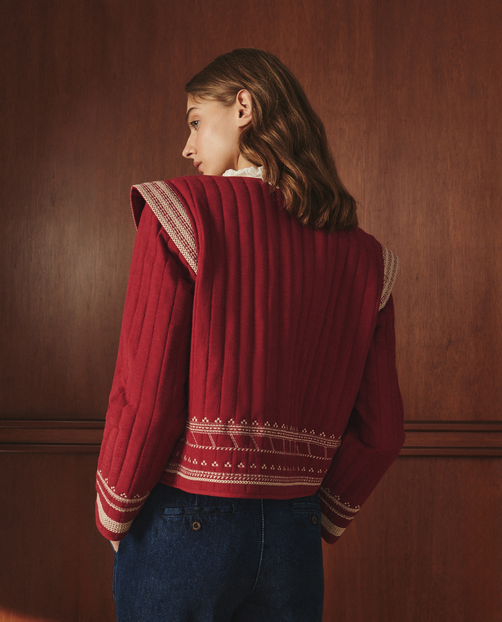 Casaco Curto Bordado 600 Vermelho-4