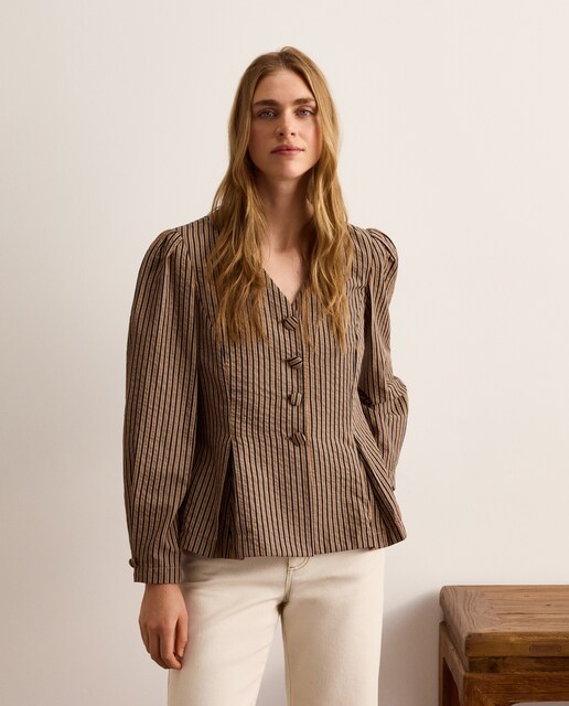 Imagen 0 de Chaqueta de mujer con cuello pico y raya seersucker Azul