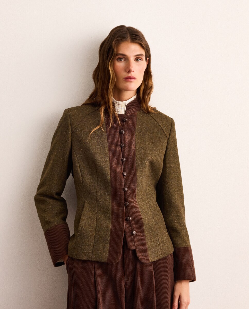 Imagen 1 de Chaqueta corta de mujer en color liso 520 Kaki
