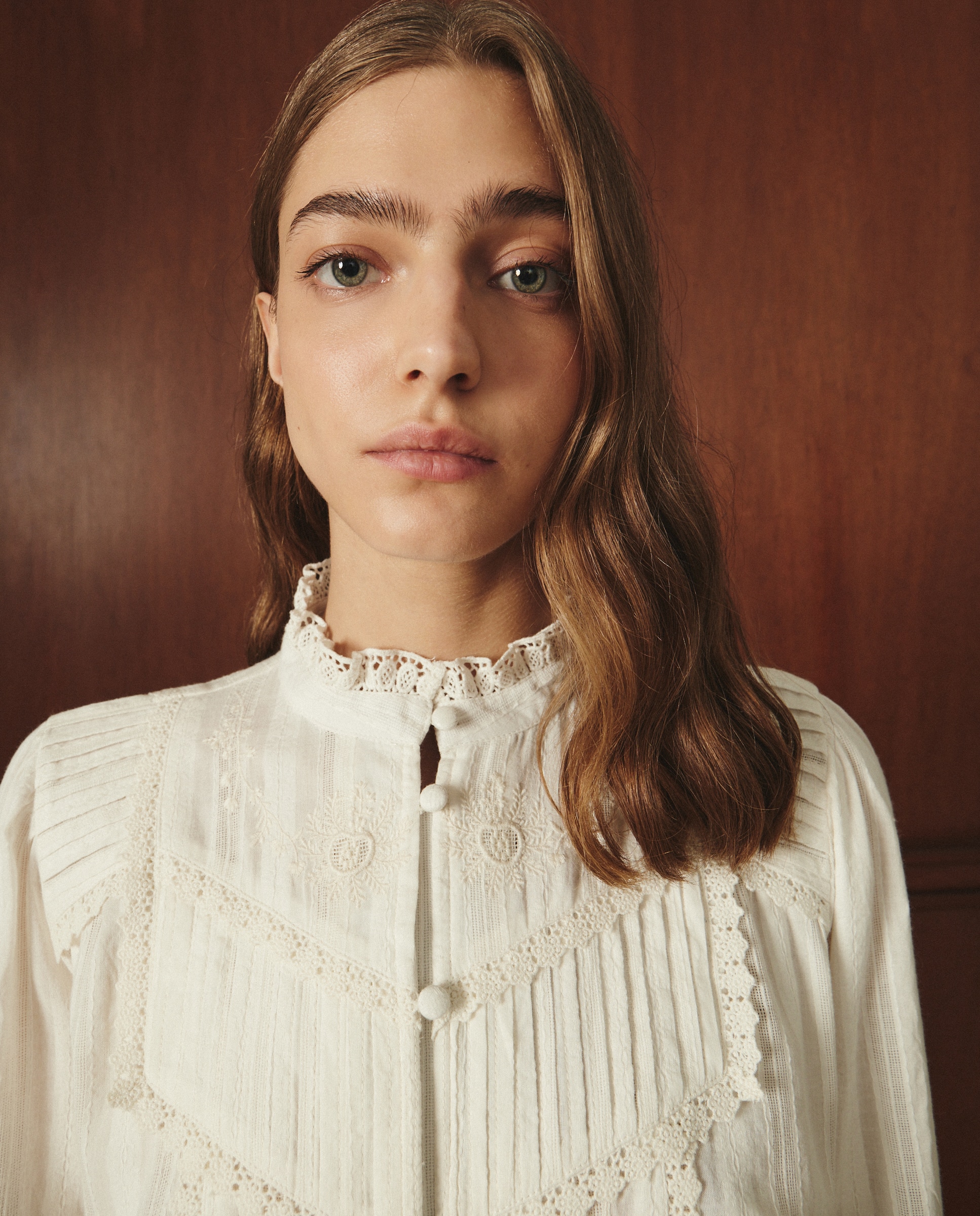 Blusa Romântica com Manga Comprida 120 Cru-3