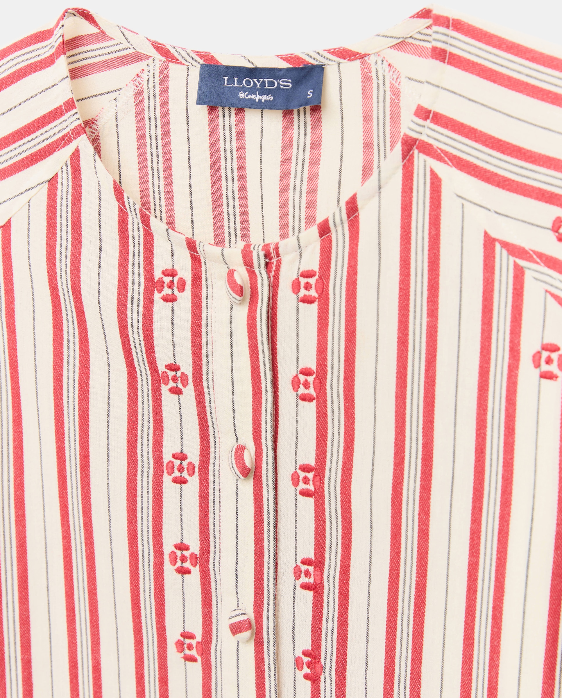 Blusa Romântica com Manga 3/4 e Fantasia de Risca Vermelho-5